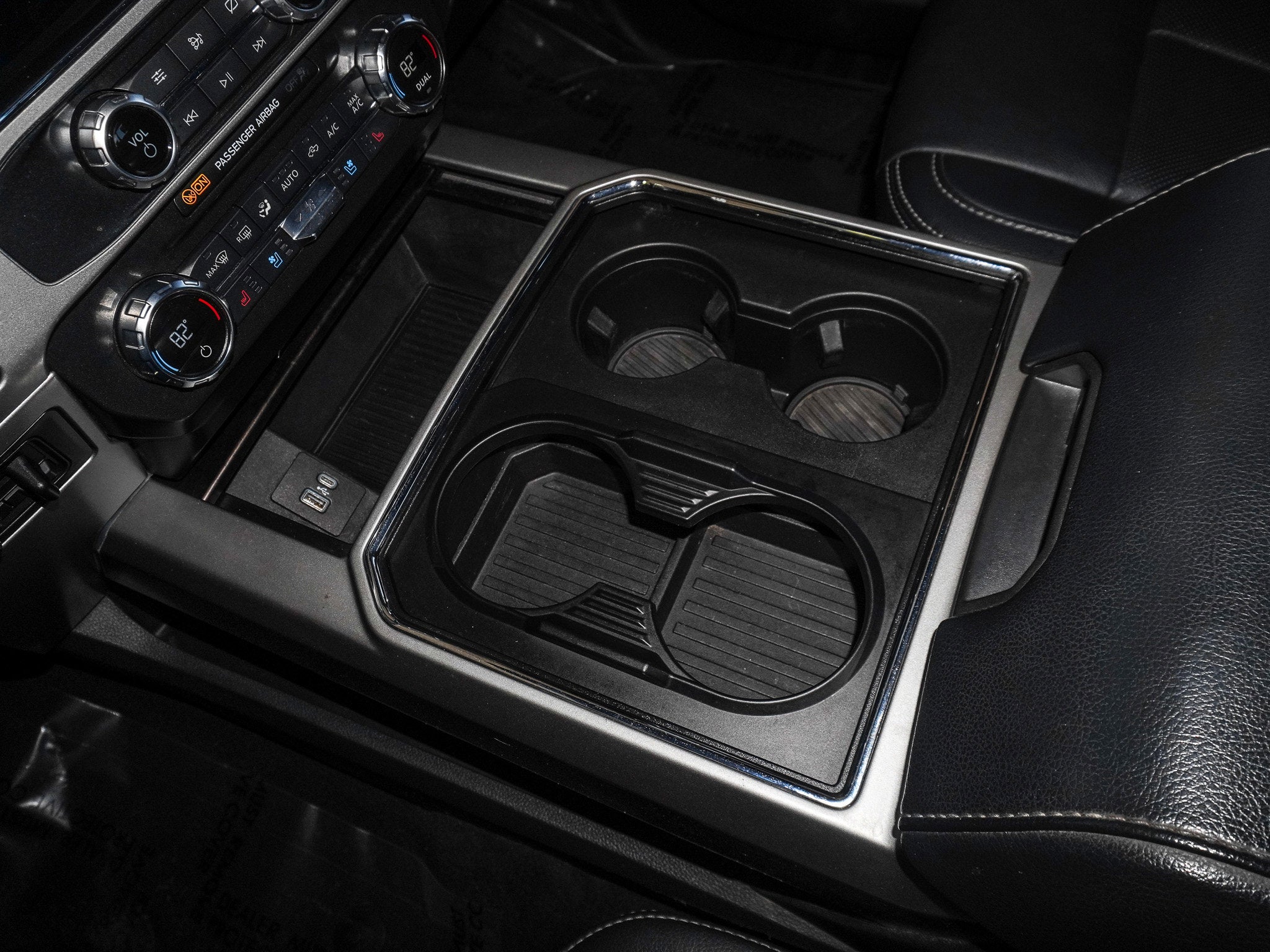 2022 Ford F-350SD Lariat