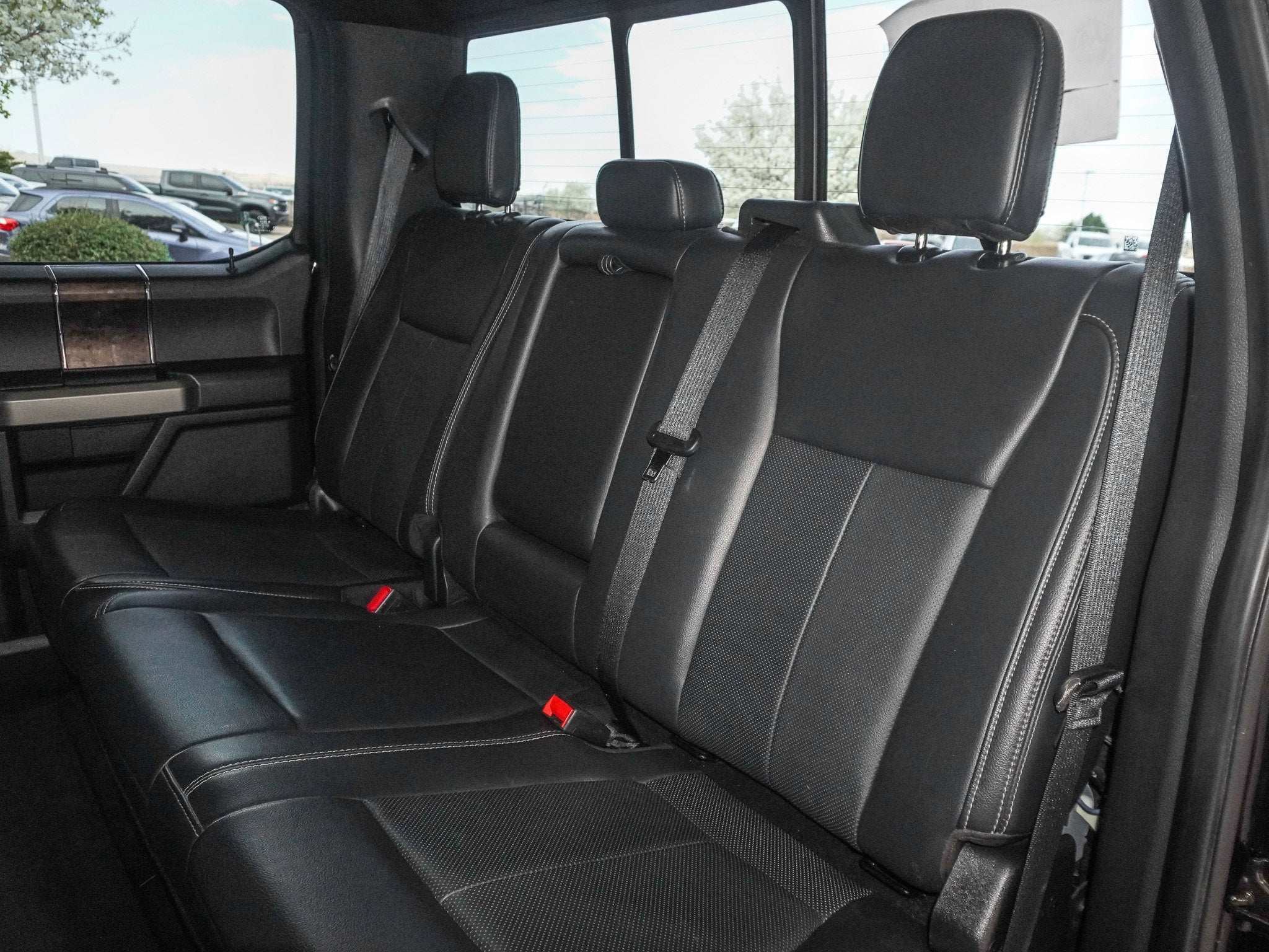 2022 Ford F-350SD Lariat