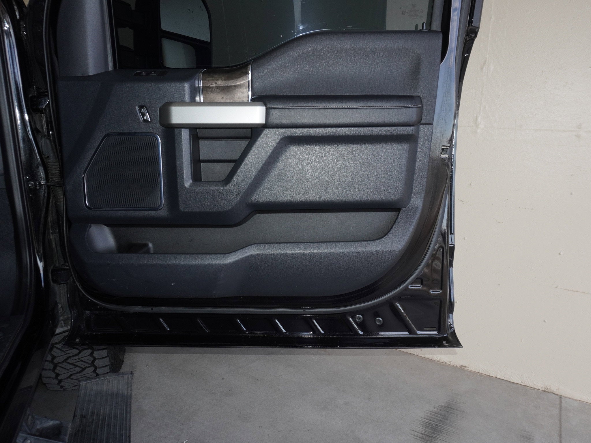 2022 Ford F-350SD Lariat