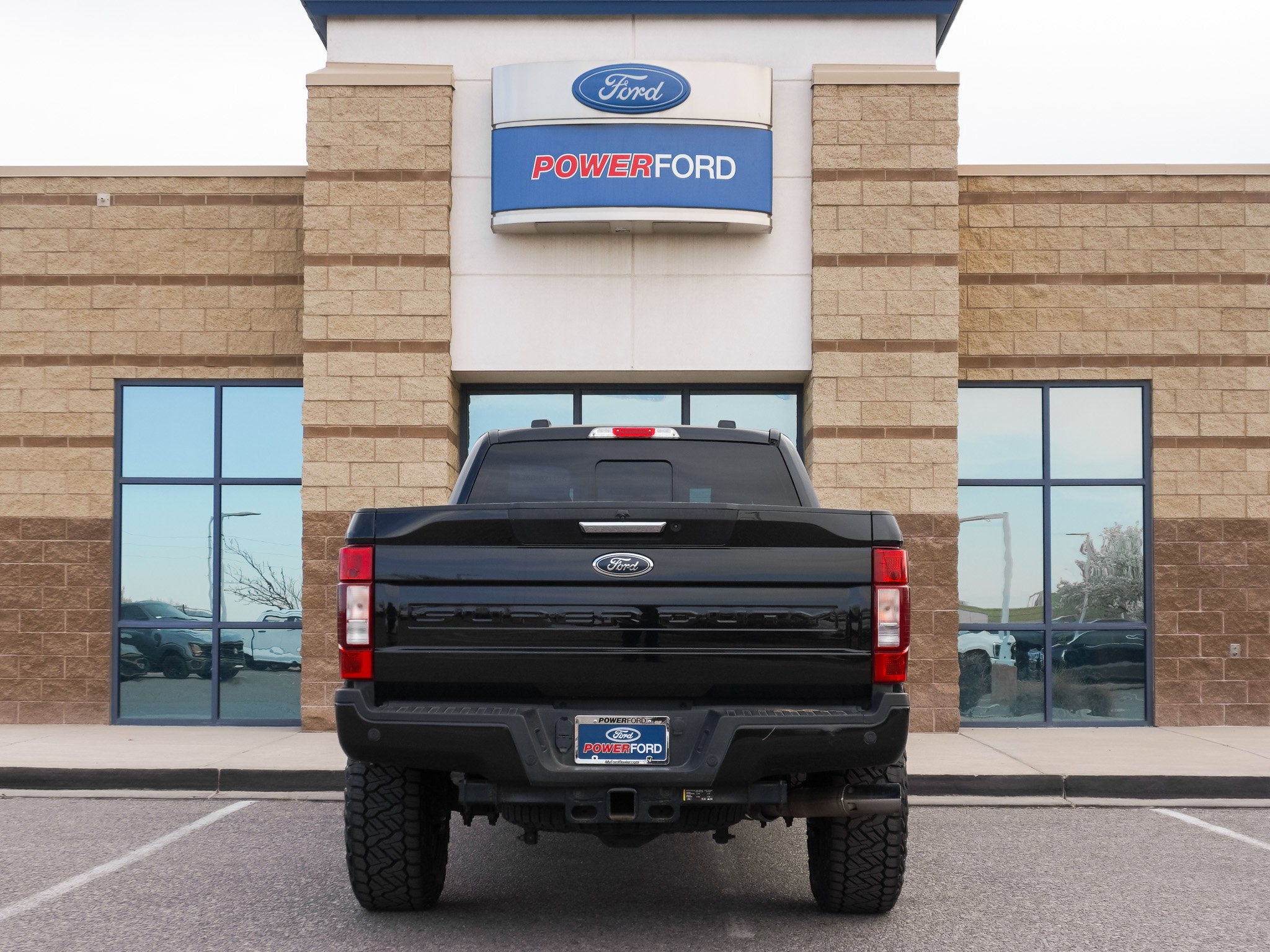 2022 Ford F-350SD Lariat