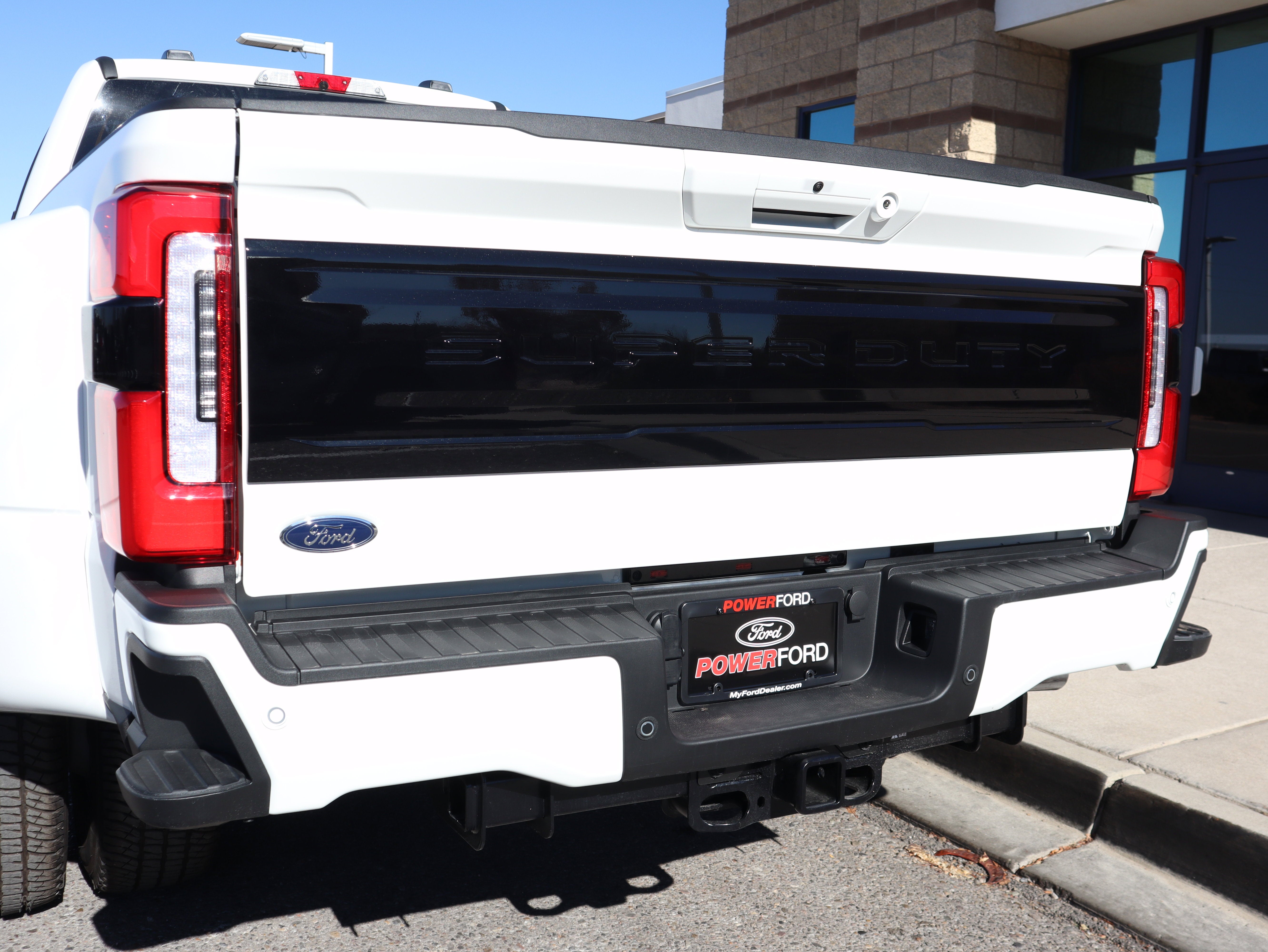 2026 Ford F-350SD Platinum DRW