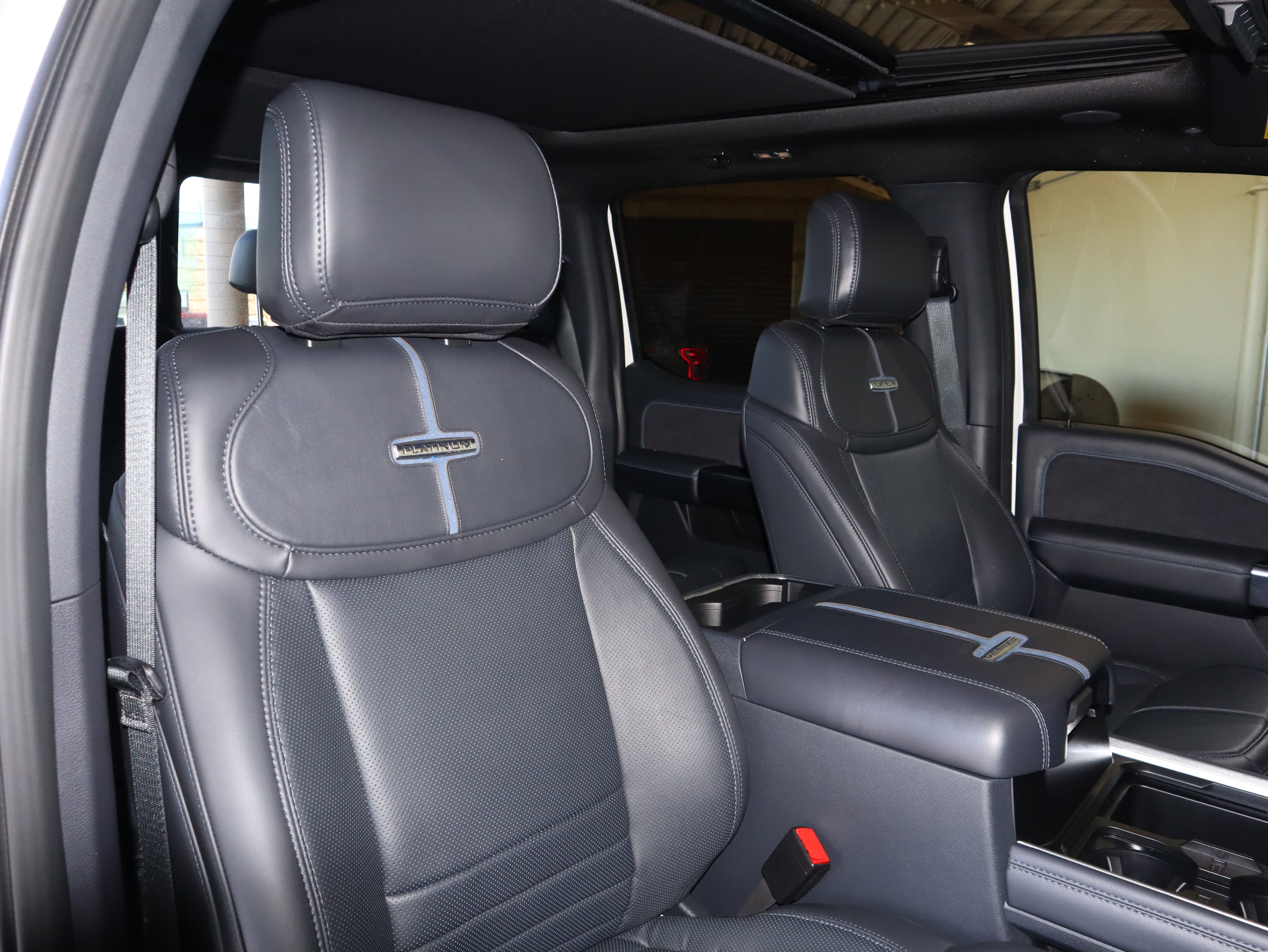 2026 Ford F-350SD Platinum DRW