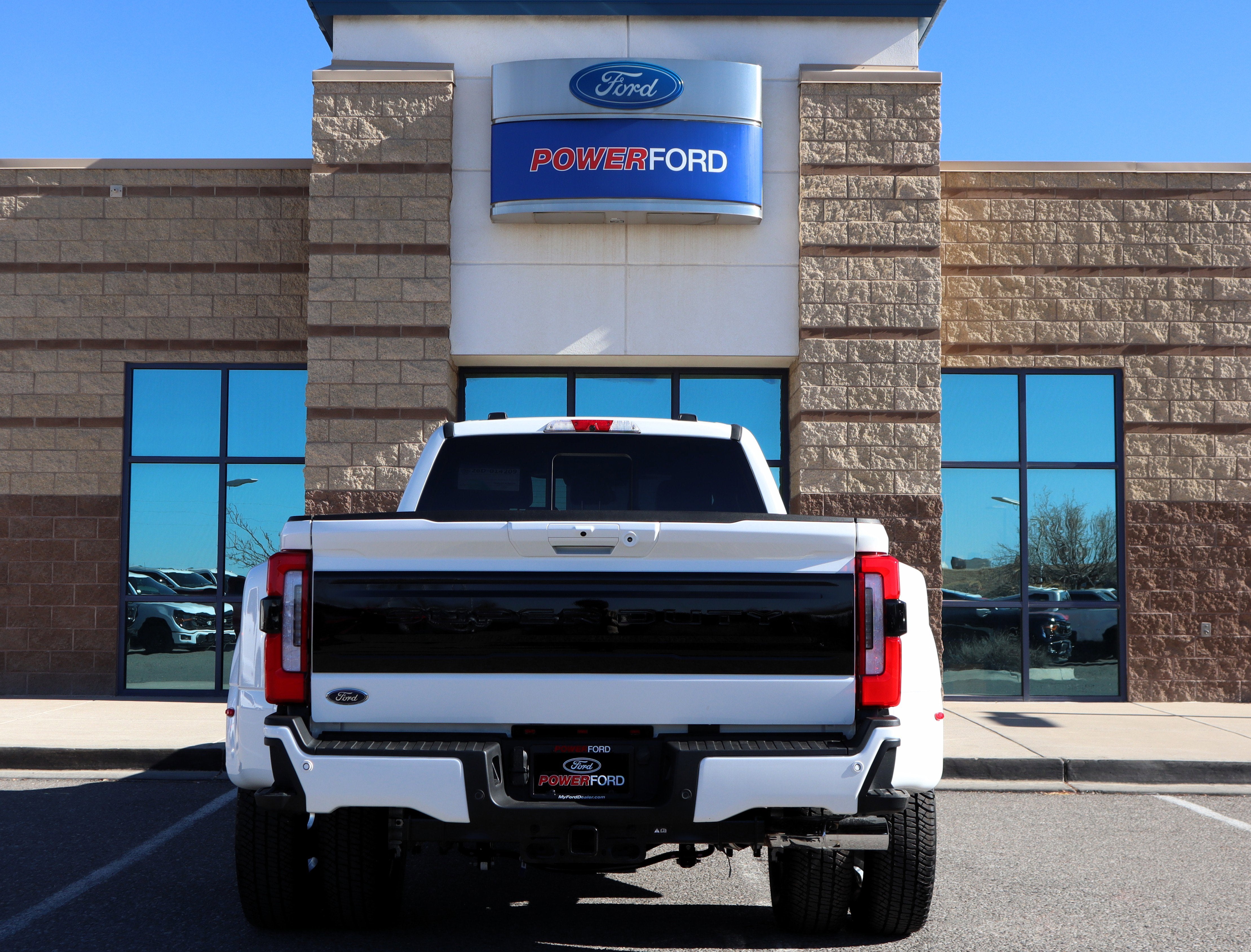 2026 Ford F-350SD Platinum DRW