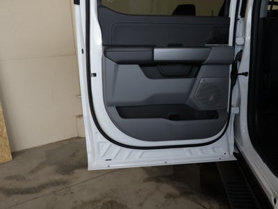 2027 Ford F-350SD XLT DRW