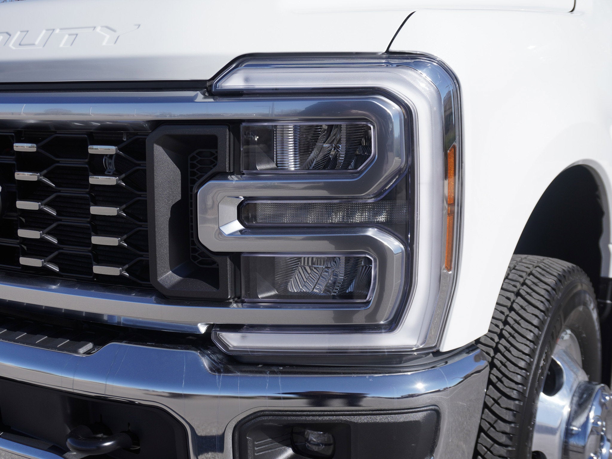 2026 Ford F-350SD Lariat DRW