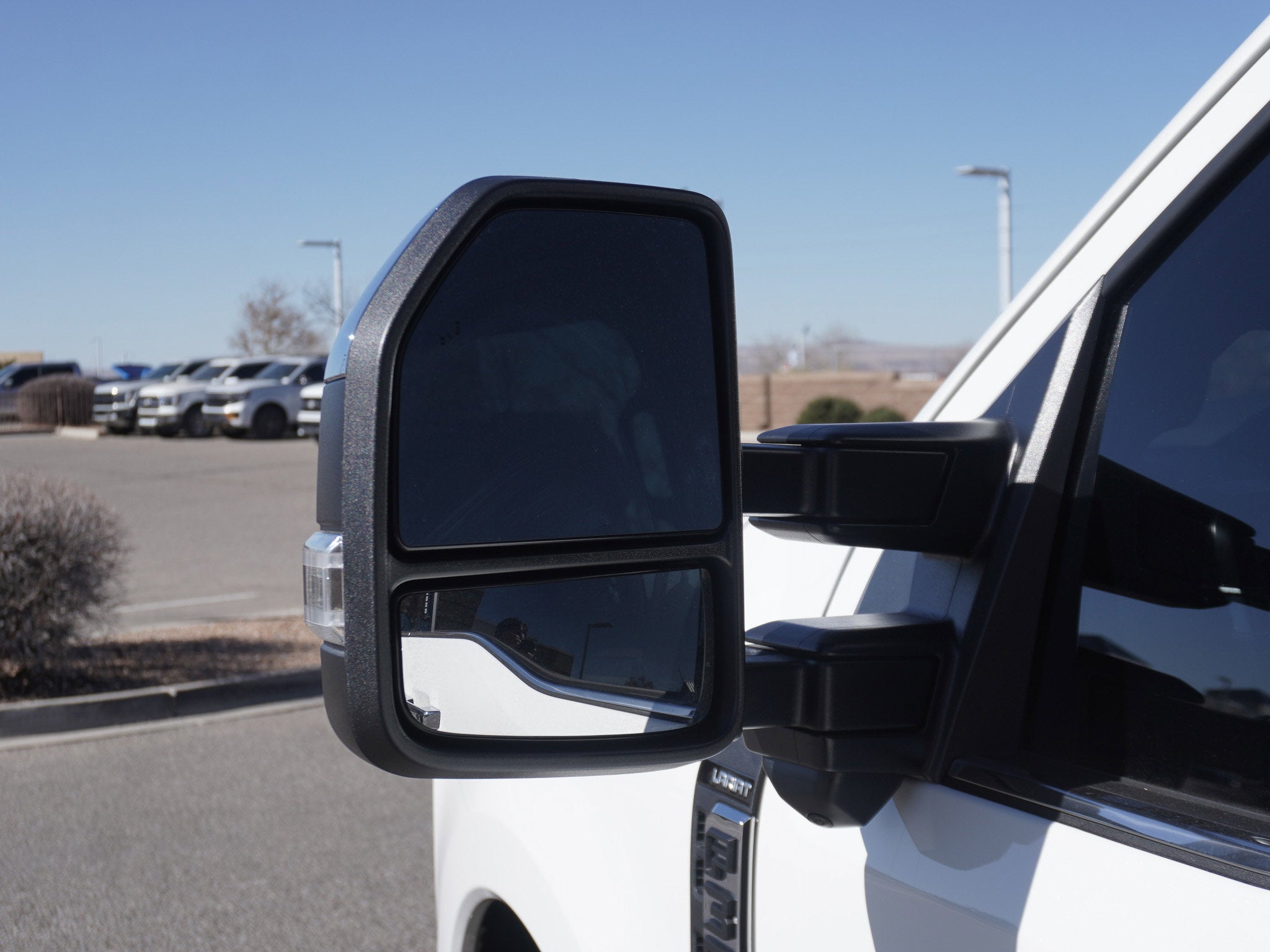 2026 Ford F-350SD Lariat DRW