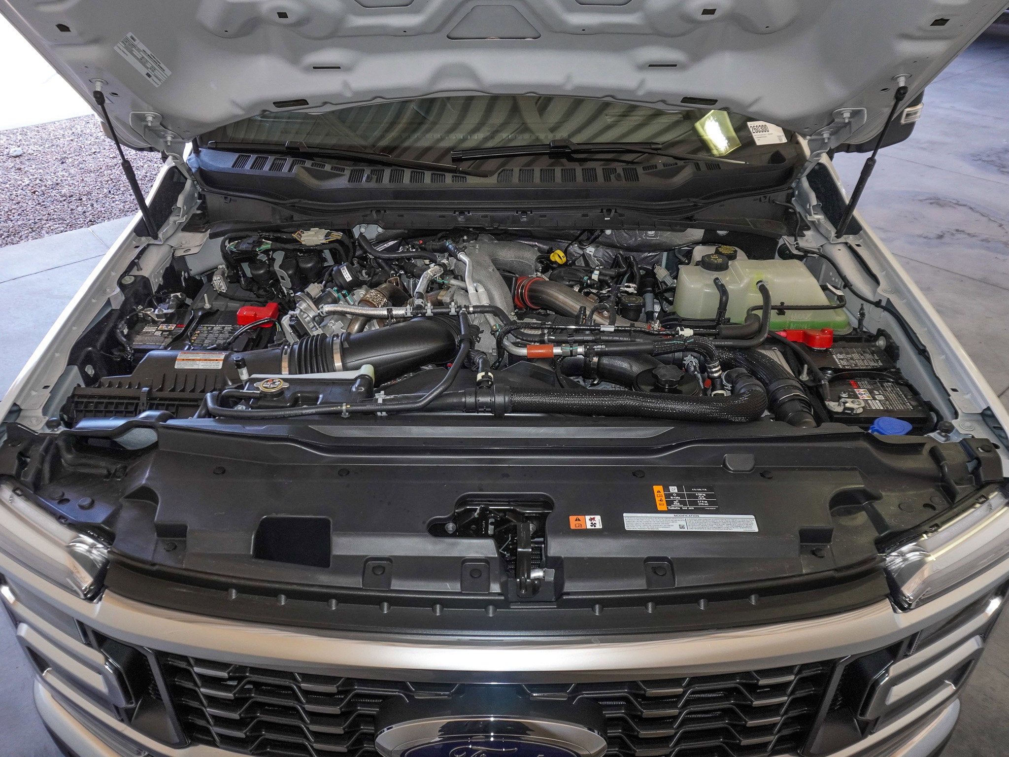 2026 Ford F-350SD Lariat DRW