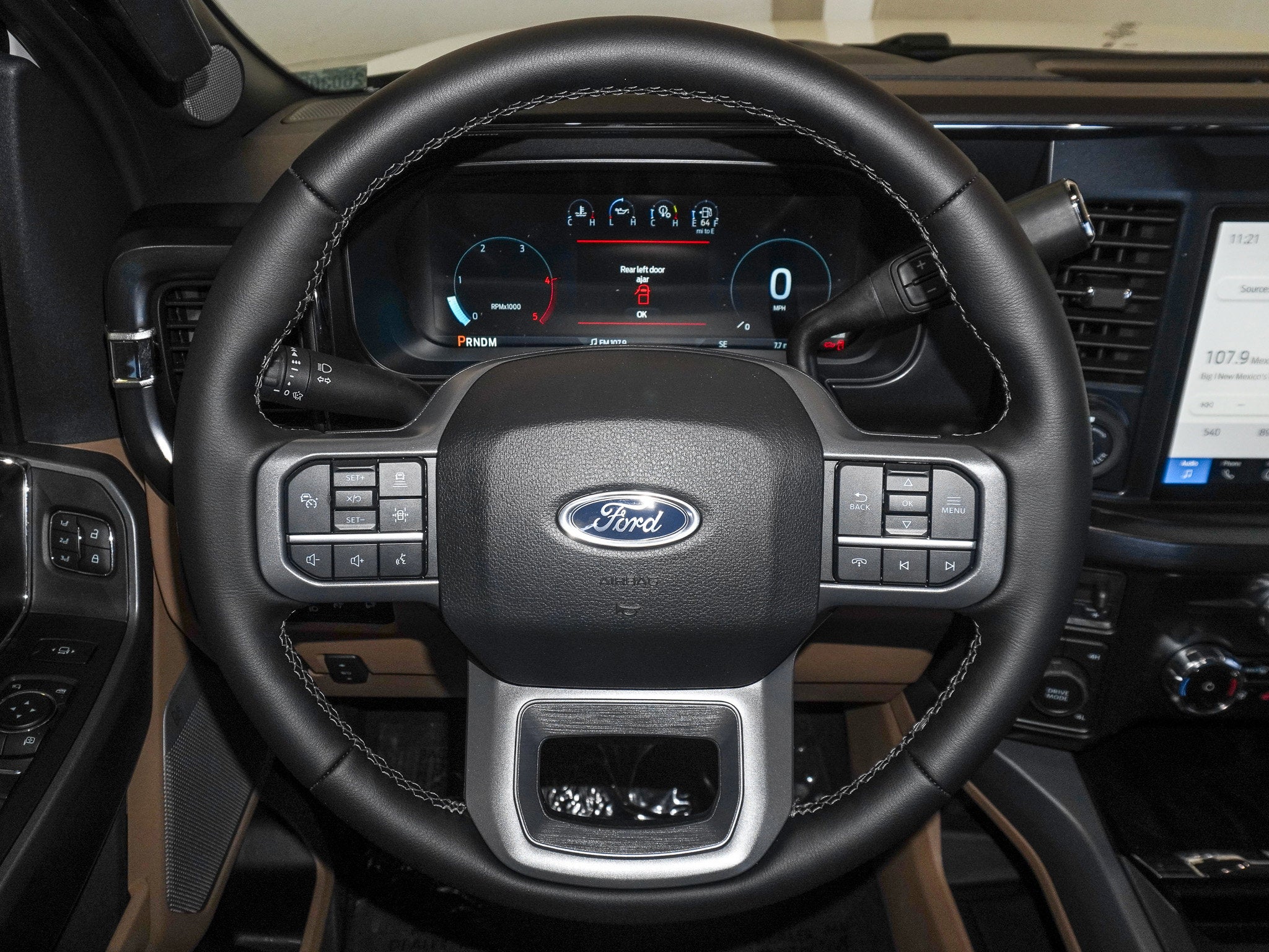 2026 Ford F-350SD Lariat DRW