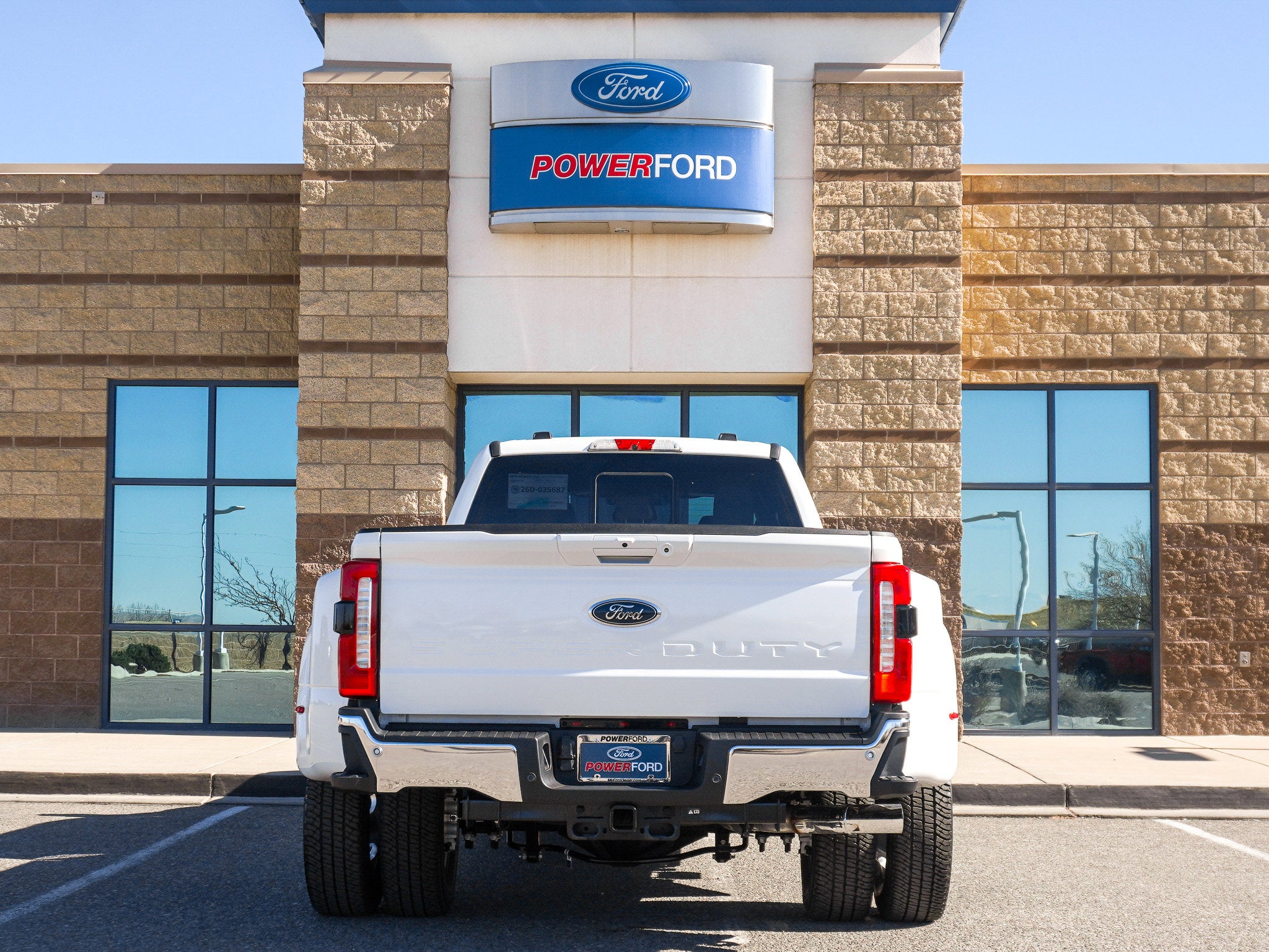 2026 Ford F-350SD Lariat DRW