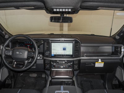 2026 Ford F-350SD Platinum DRW