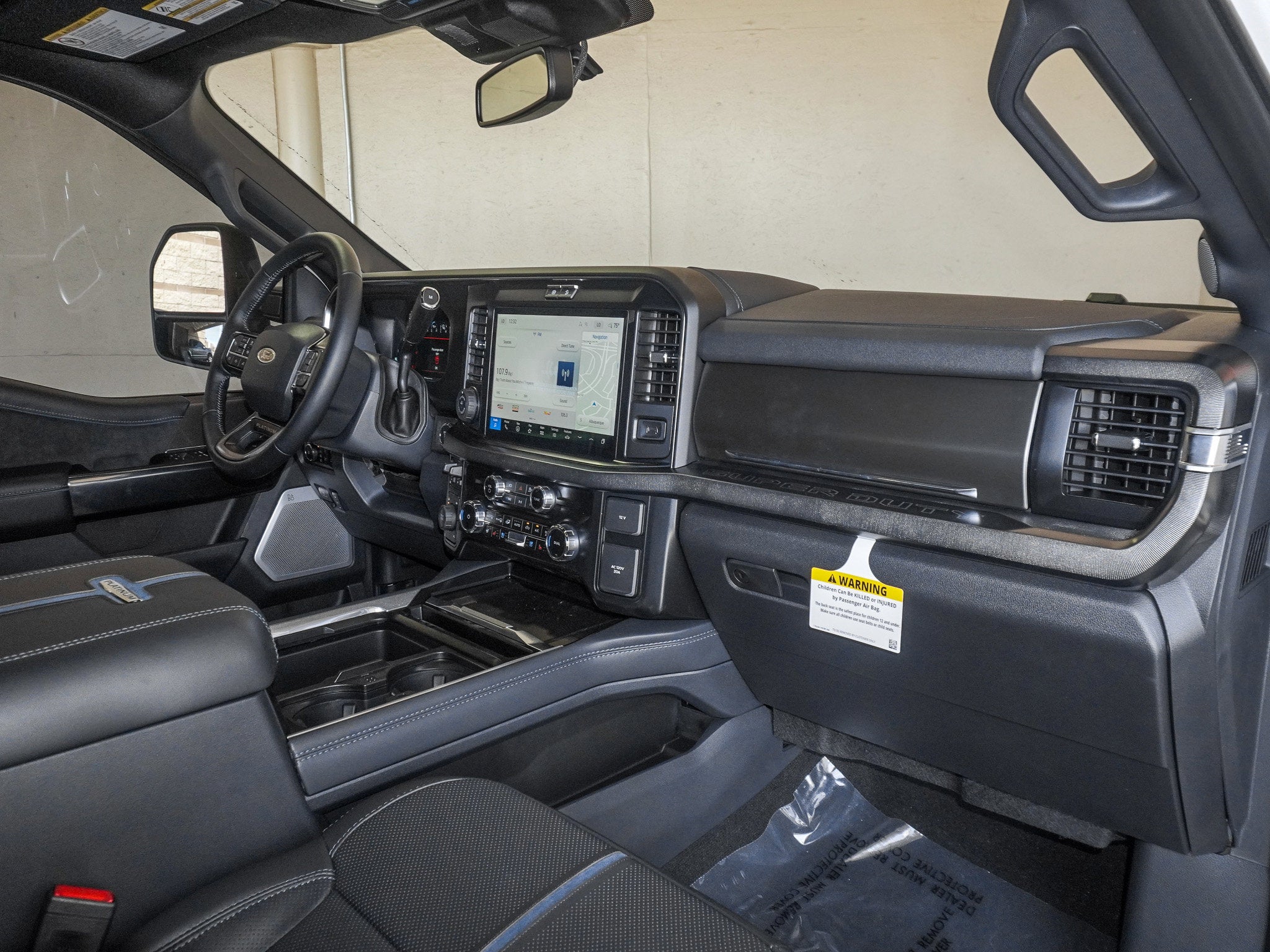 2026 Ford F-350SD Platinum DRW