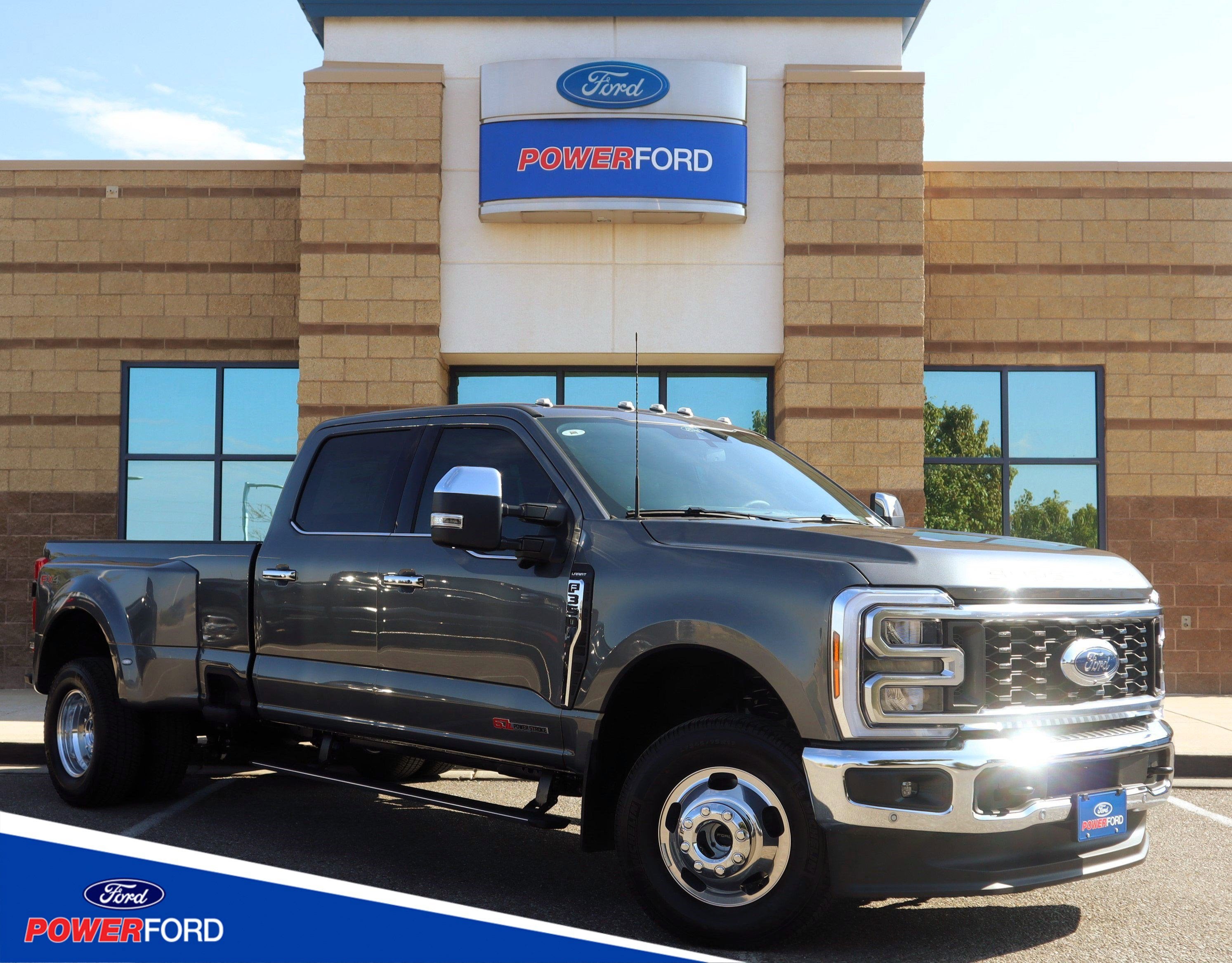 2026 Ford F-350SD Lariat DRW