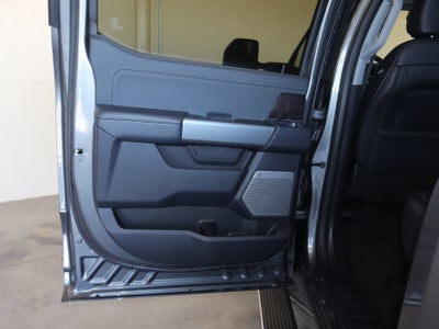 2026 Ford F-350SD Lariat DRW