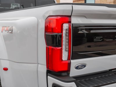 2026 Ford F-350SD Platinum DRW