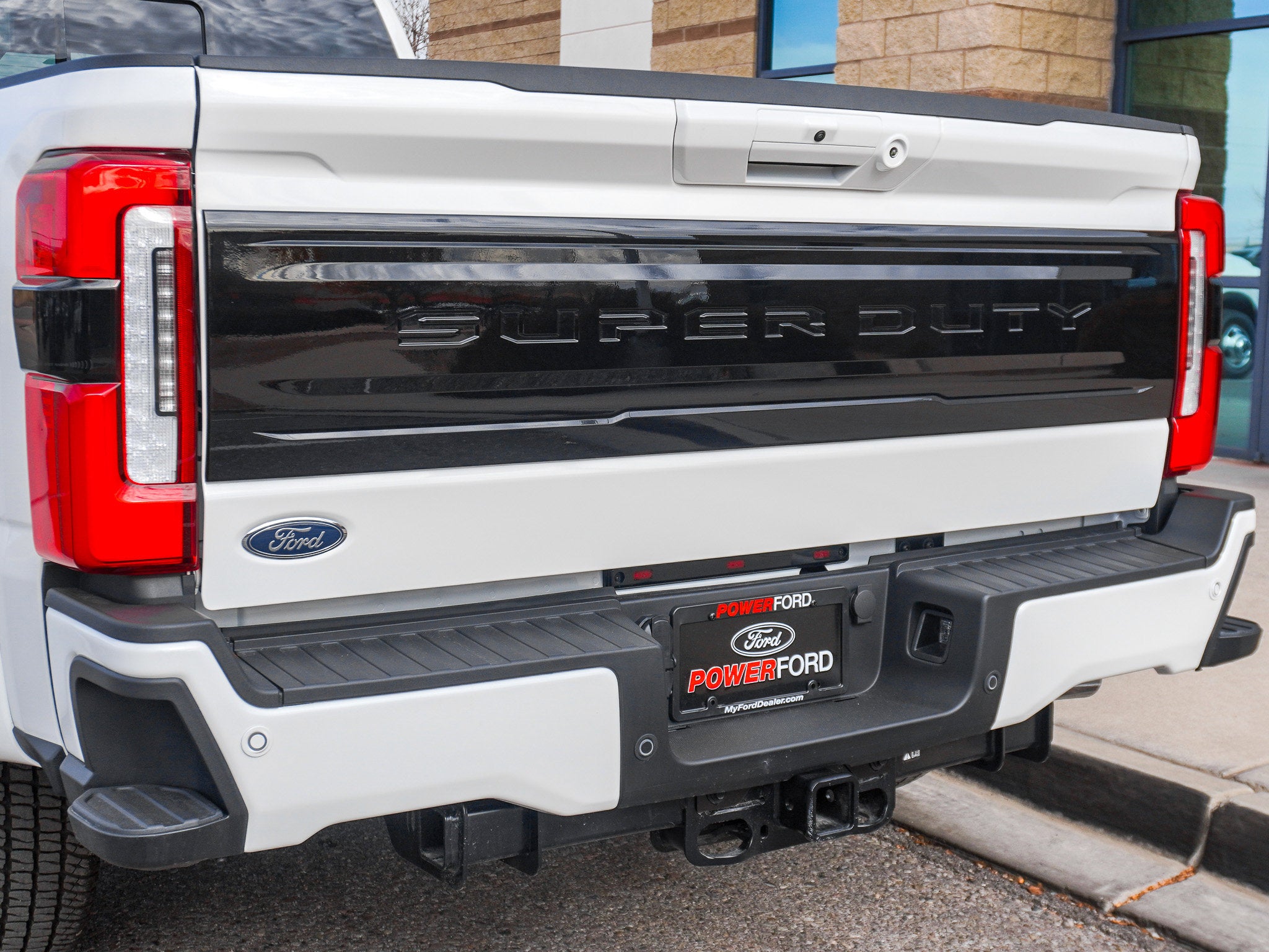 2026 Ford F-350SD Platinum DRW