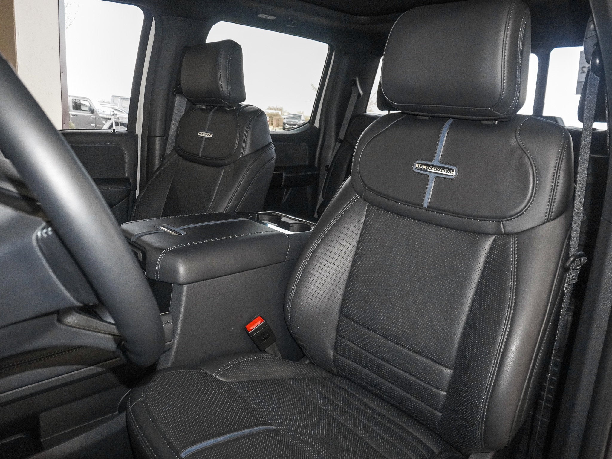 2026 Ford F-350SD Platinum DRW