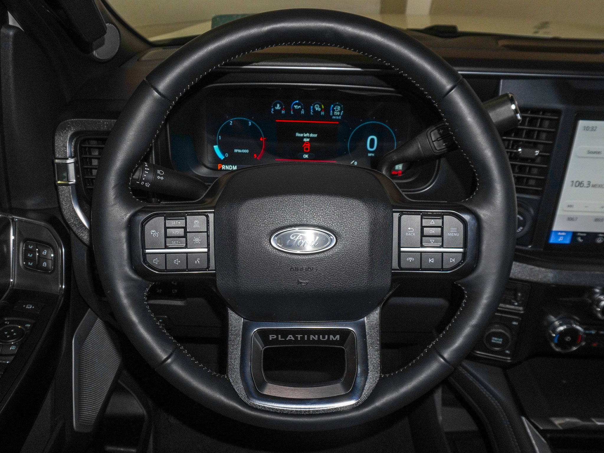 2026 Ford F-350SD Platinum DRW