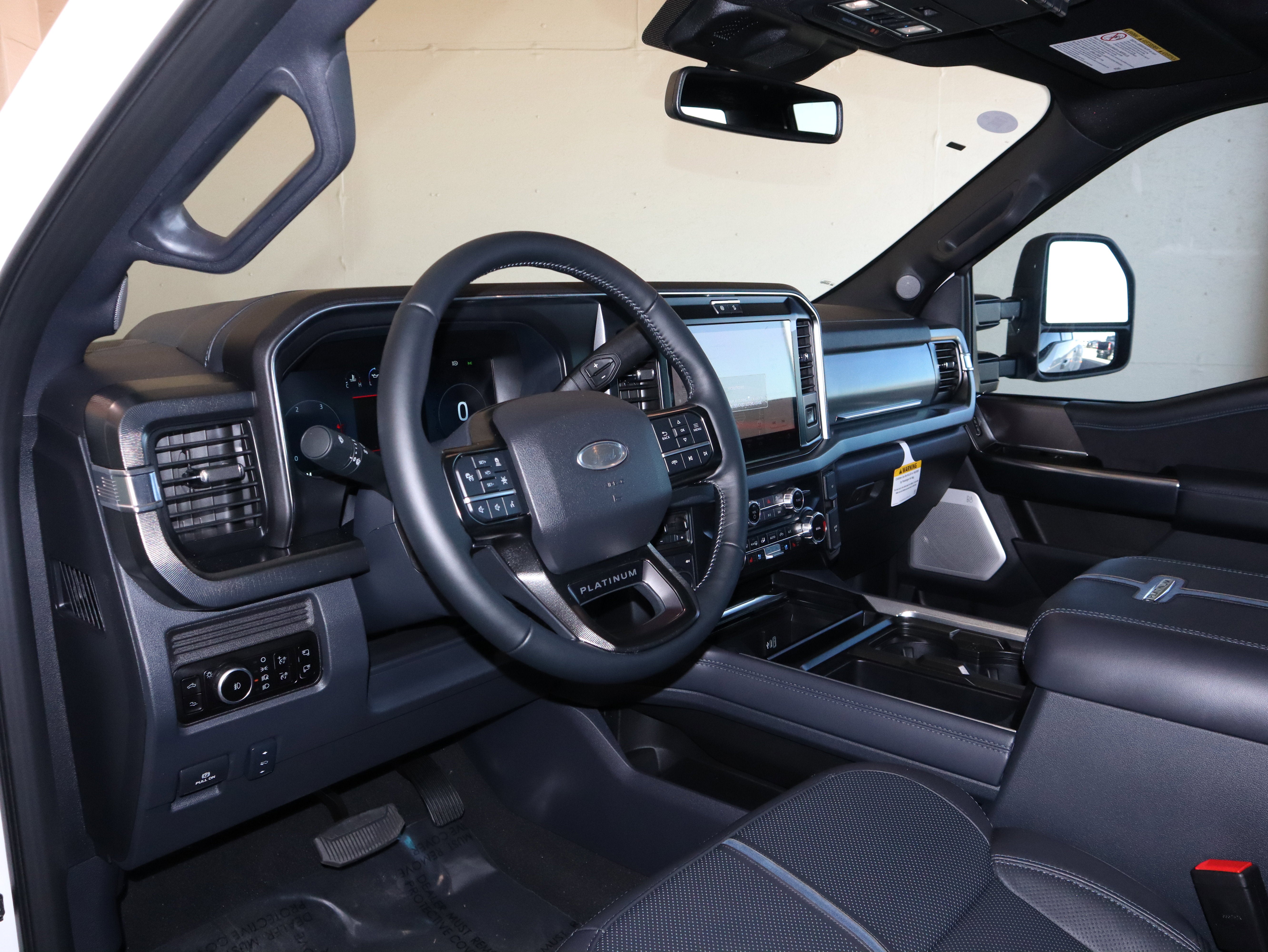 2026 Ford F-350SD Platinum DRW