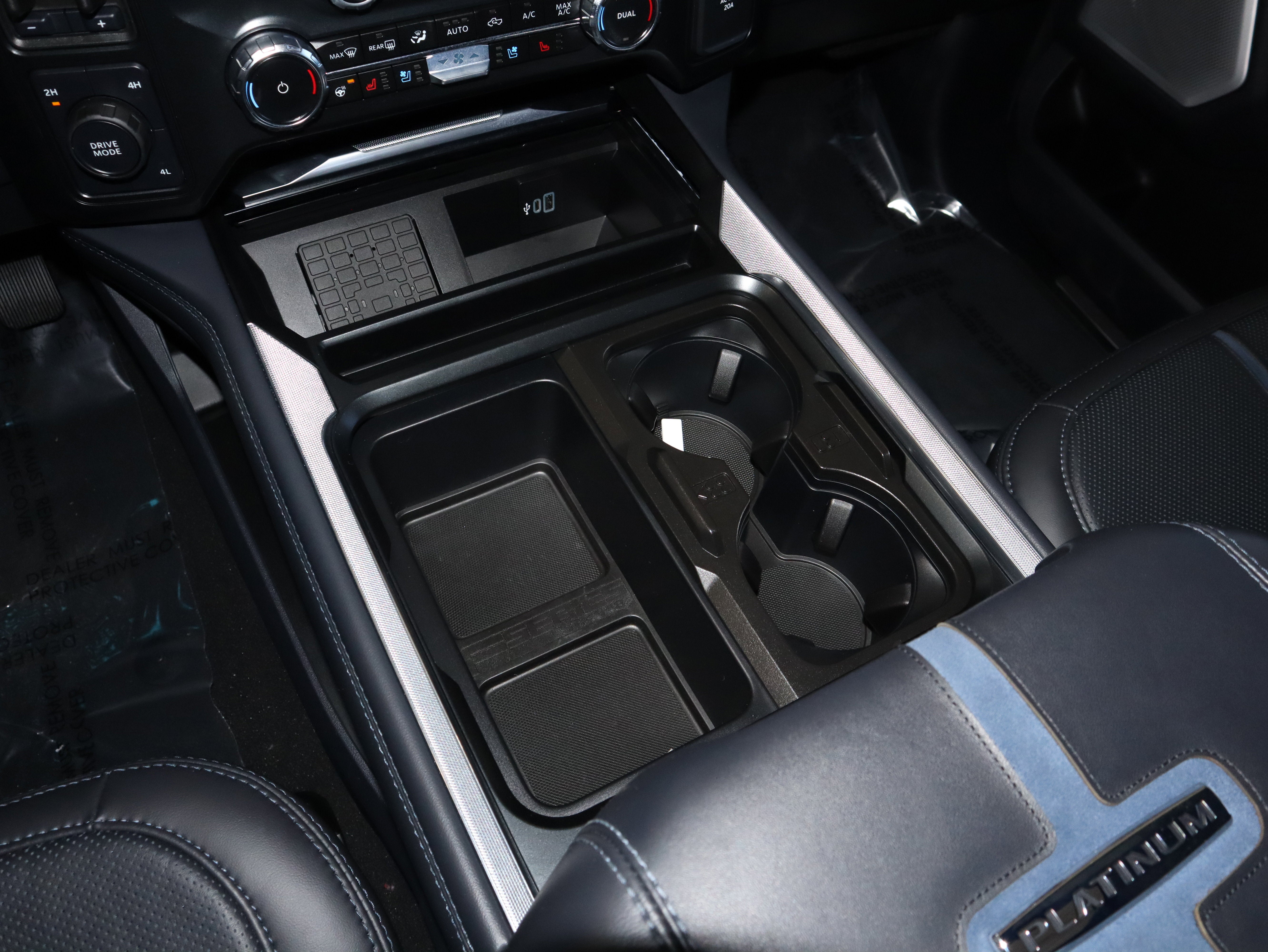 2026 Ford F-350SD Platinum DRW