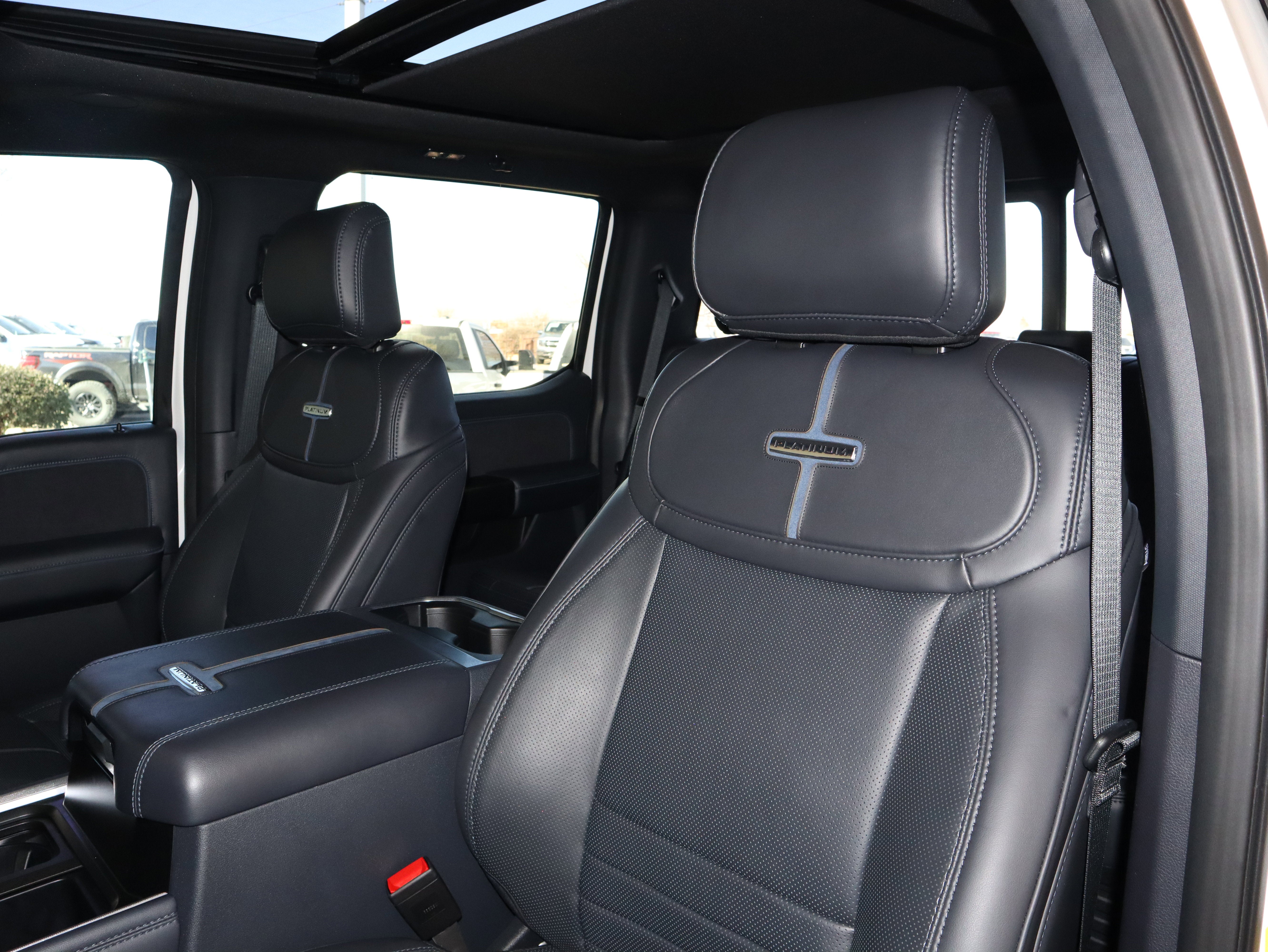 2026 Ford F-350SD Platinum DRW