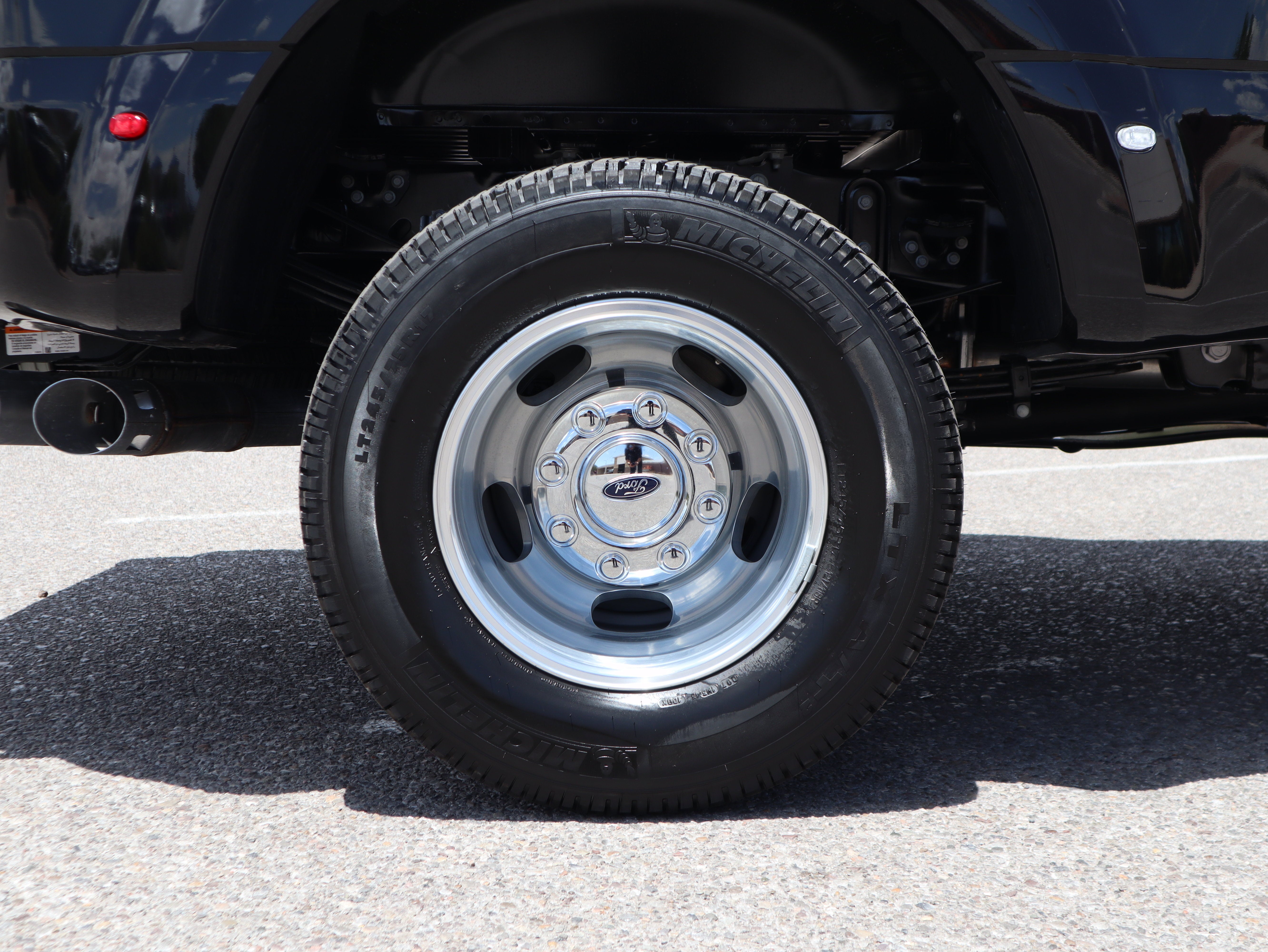 2026 Ford F-350SD Lariat DRW