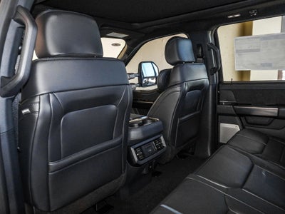 2026 Ford F-350SD Platinum DRW