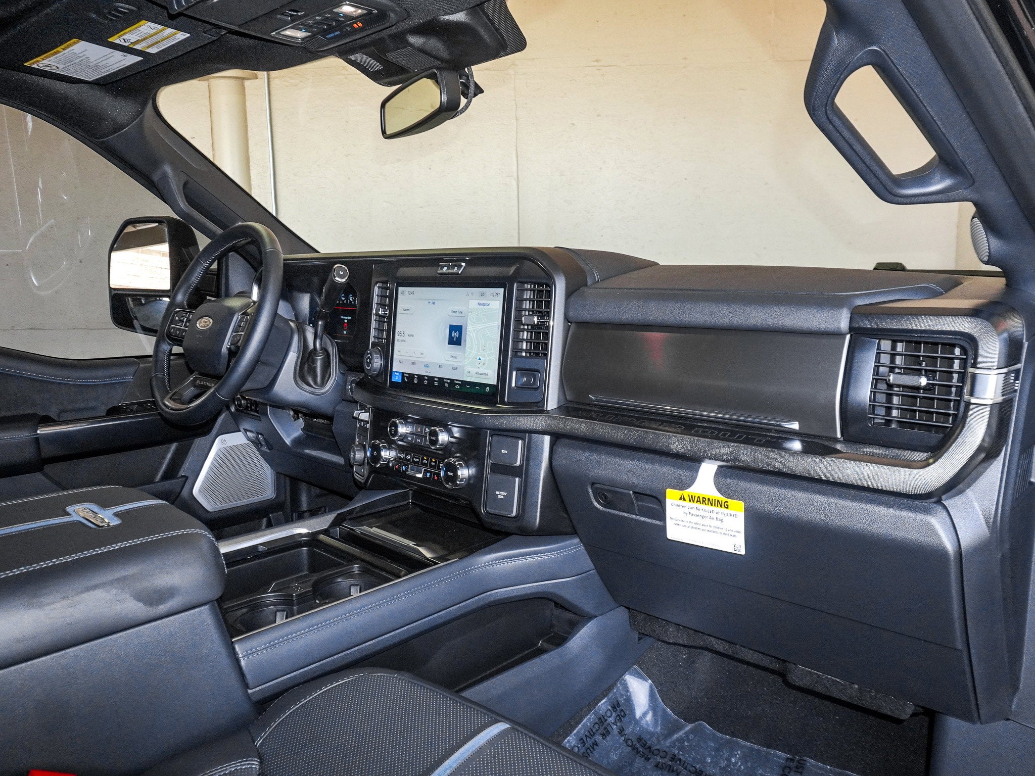 2026 Ford F-350SD Platinum DRW