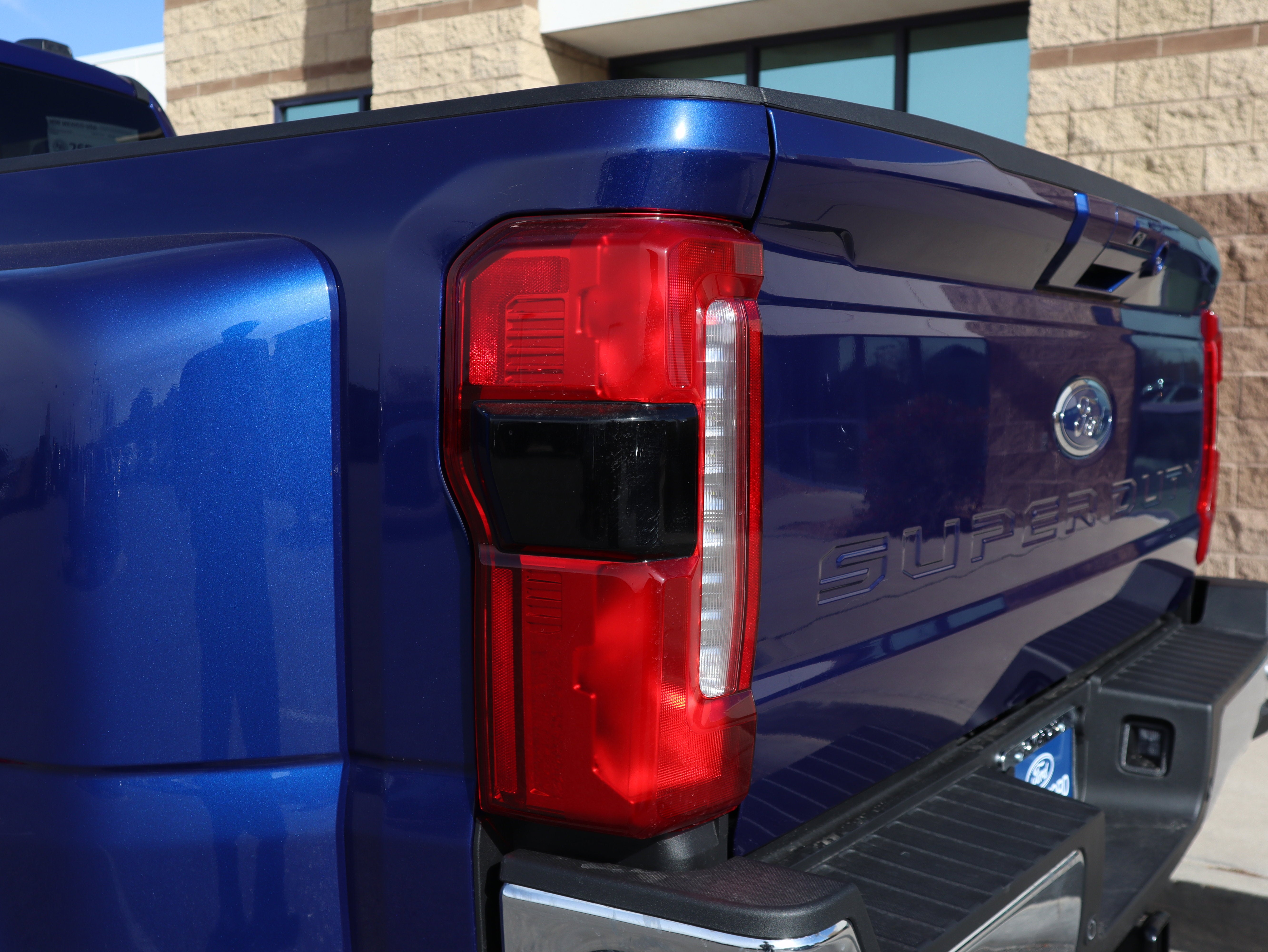 2026 Ford F-350SD Lariat DRW