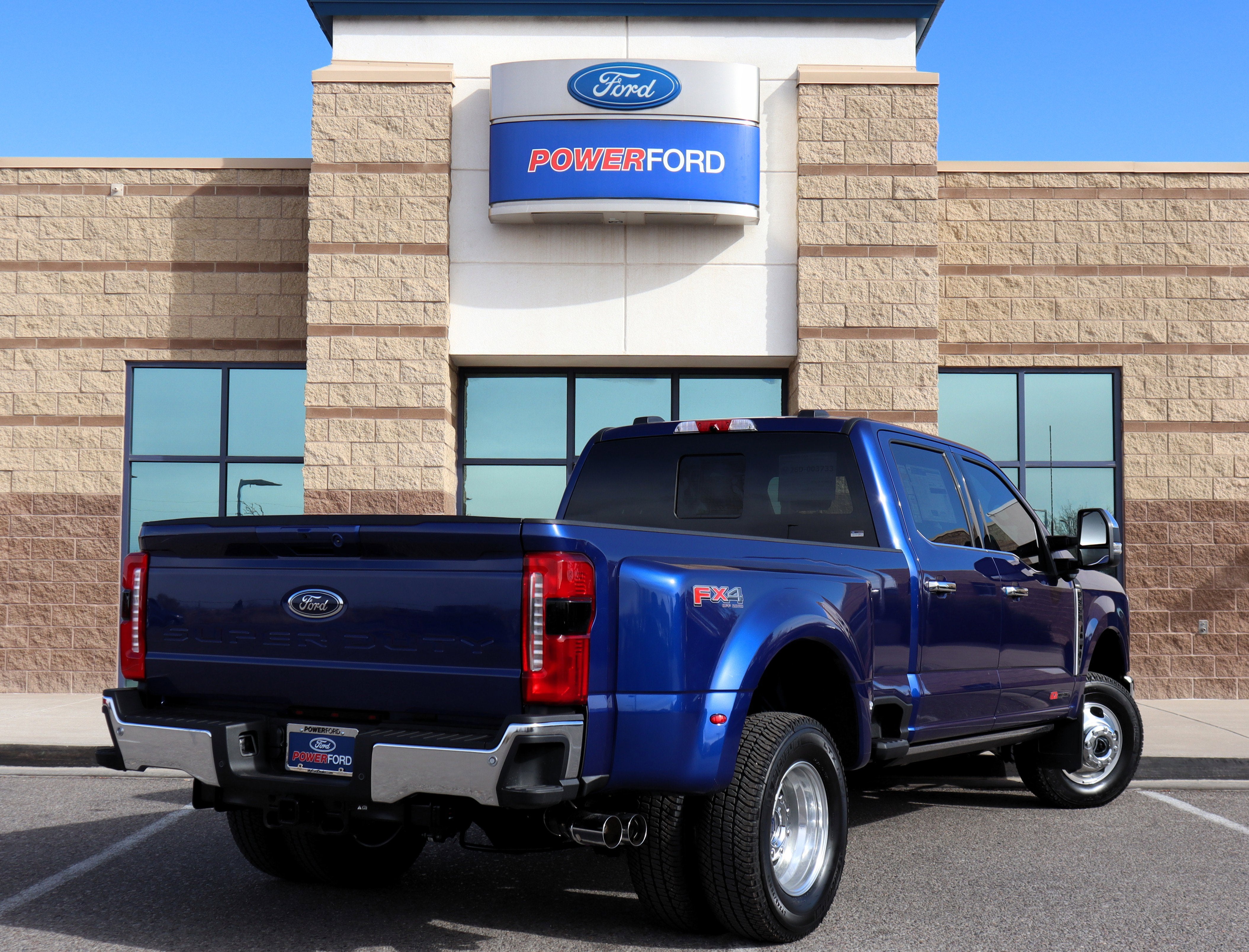 2026 Ford F-350SD Lariat DRW