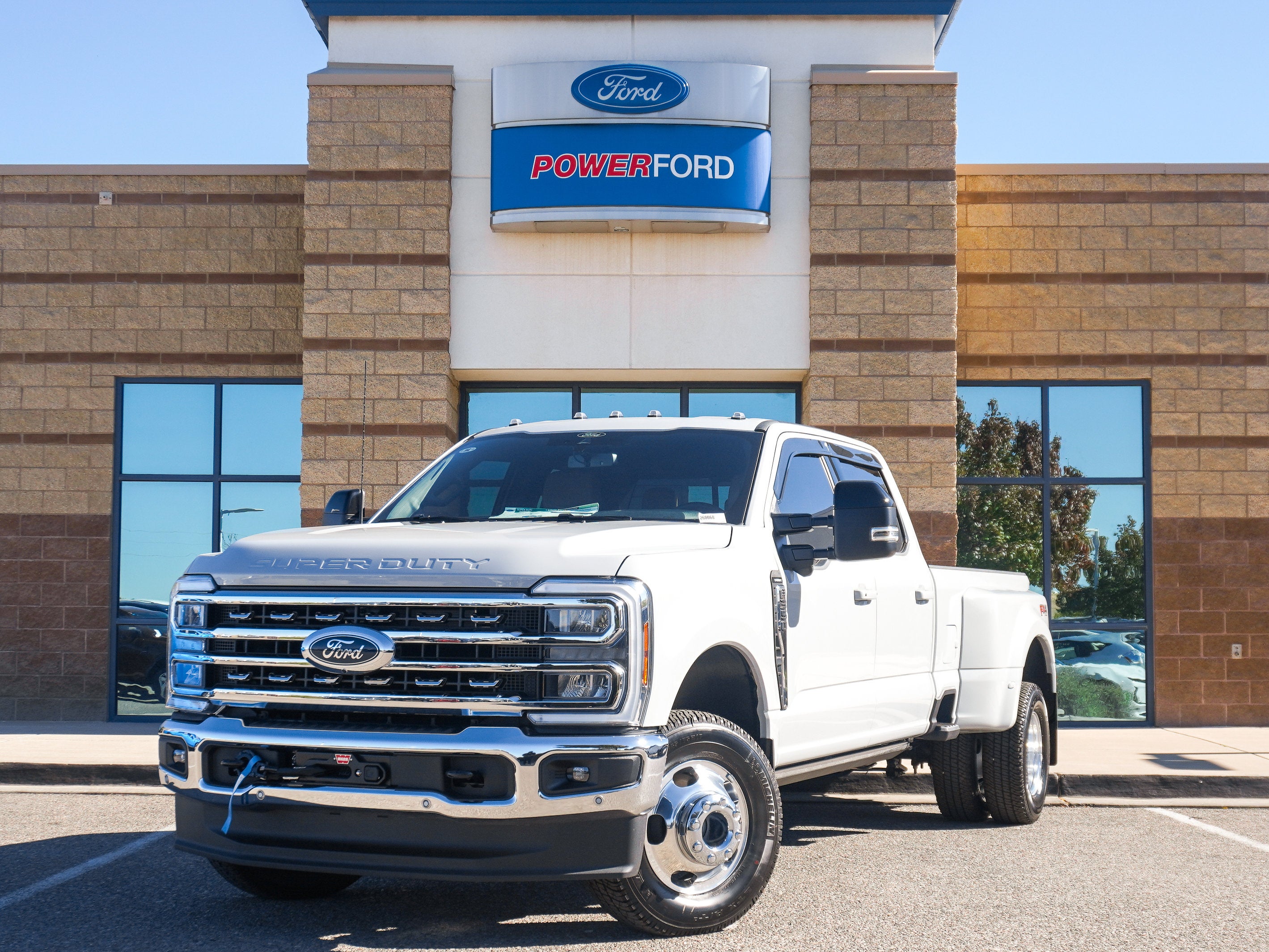 2026 Ford F-350SD Lariat DRW