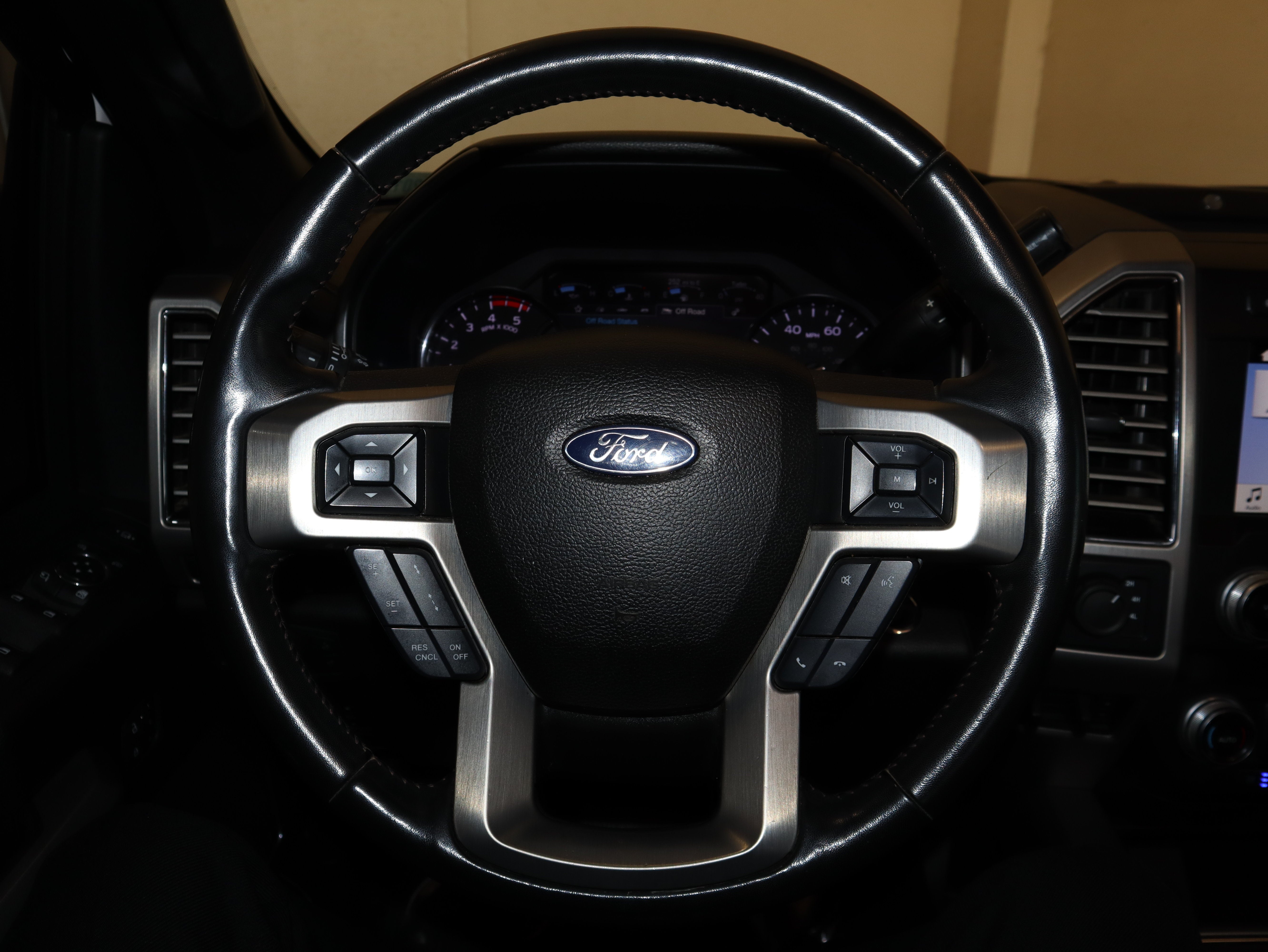 2019 Ford F-350SD Platinum DRW