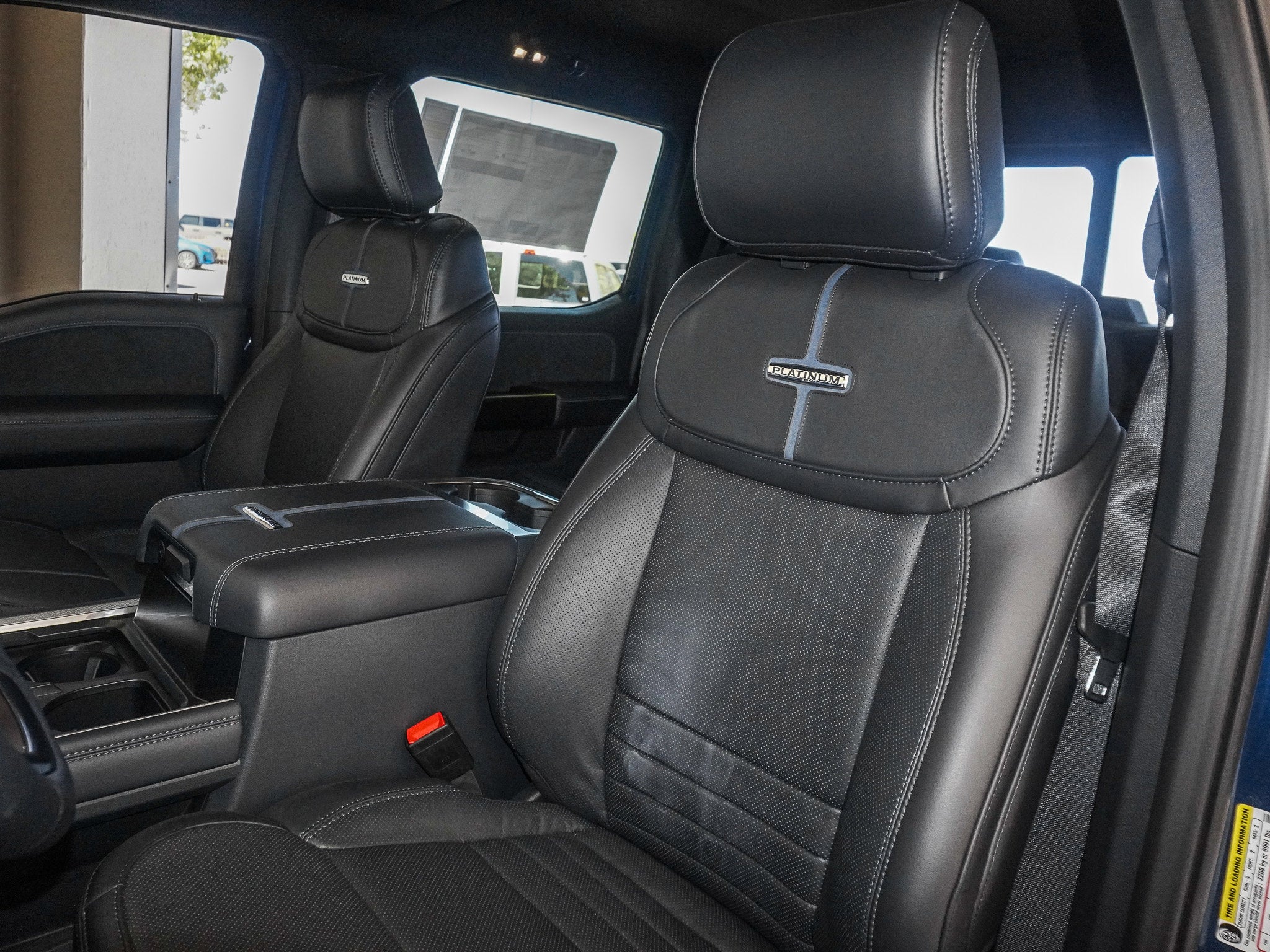 2026 Ford F-450SD Platinum DRW