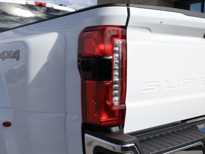 2027 Ford F-450SD XLT DRW