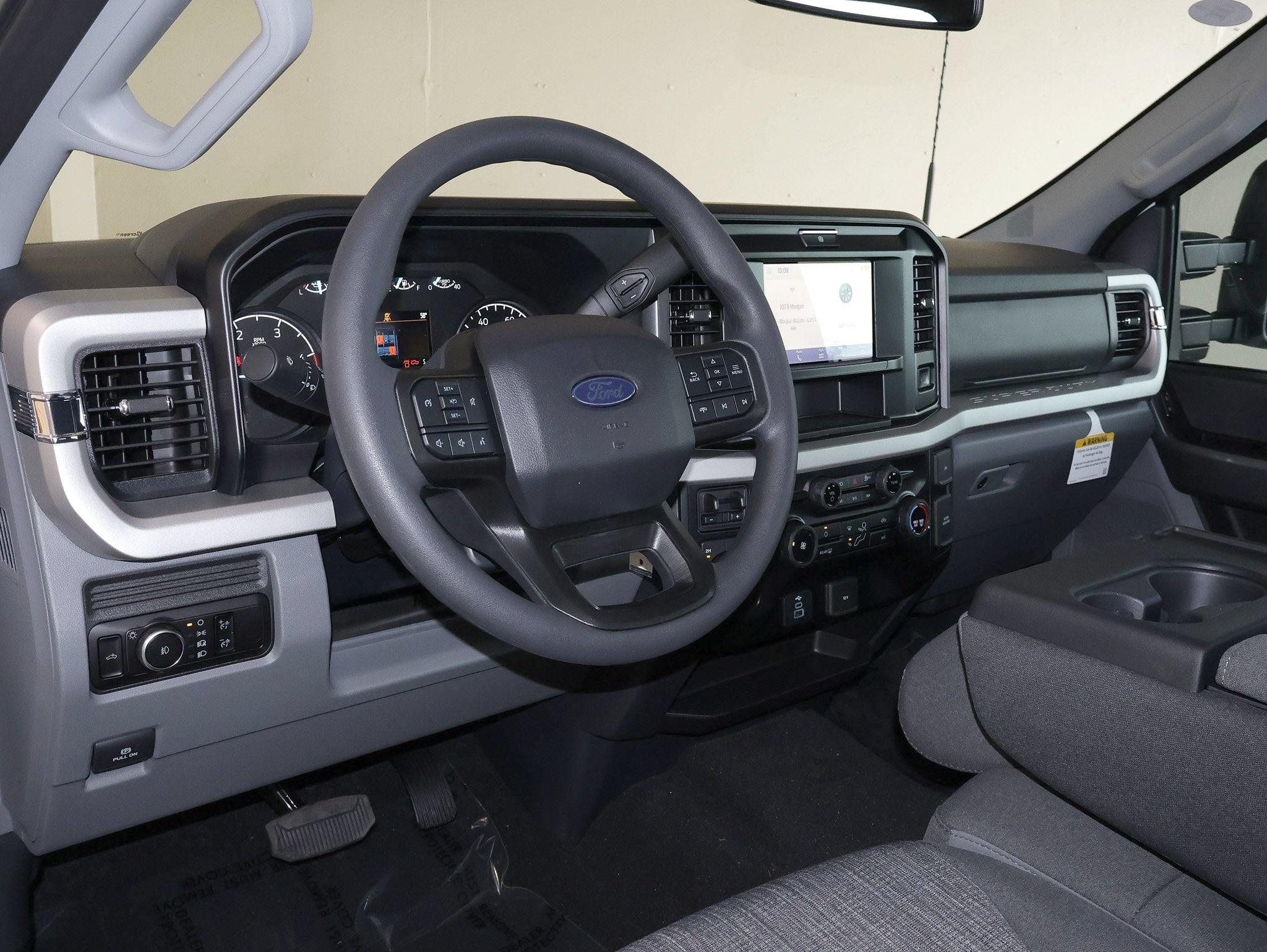 2027 Ford F-450SD XLT DRW