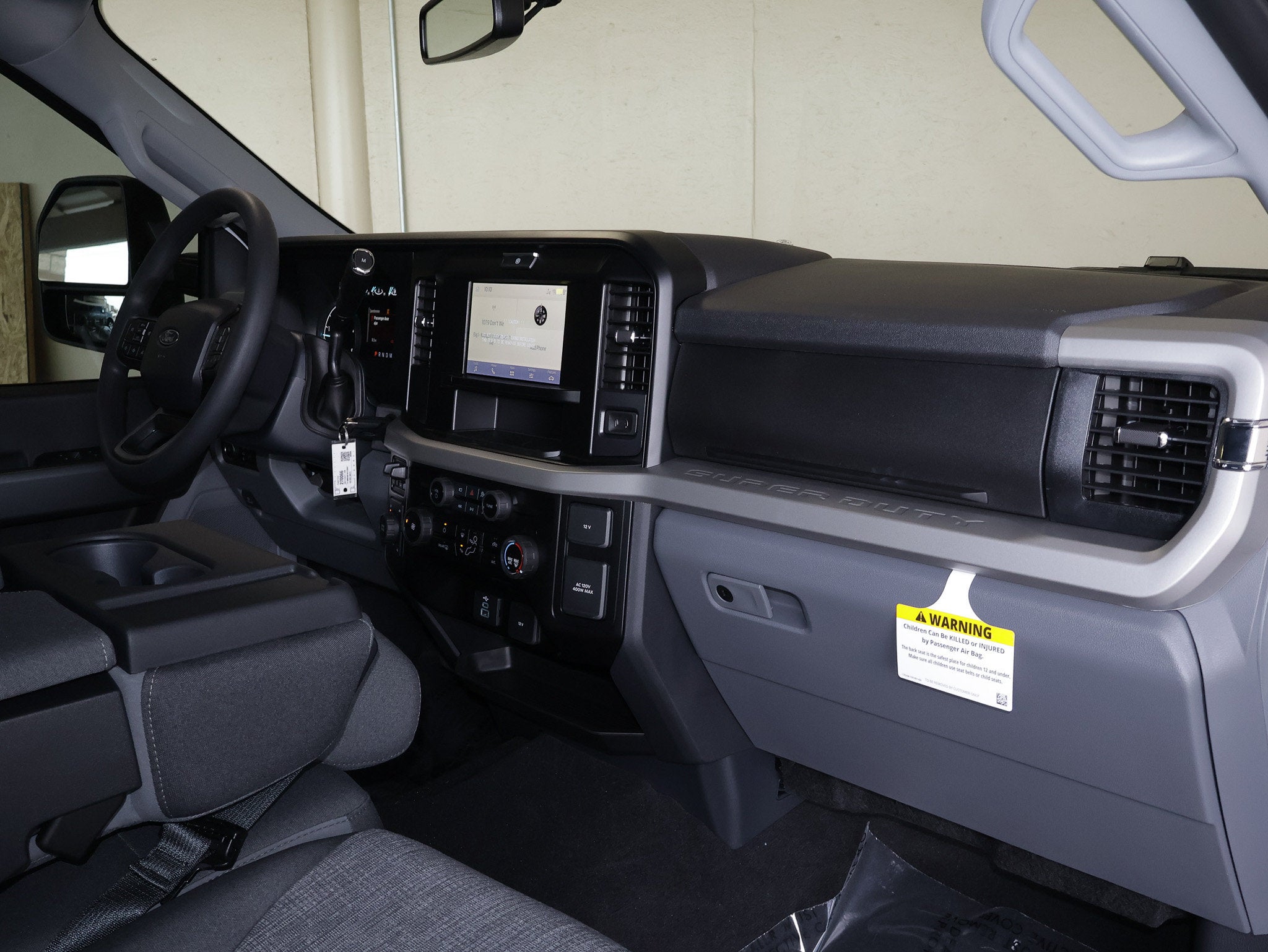 2027 Ford F-450SD XLT DRW
