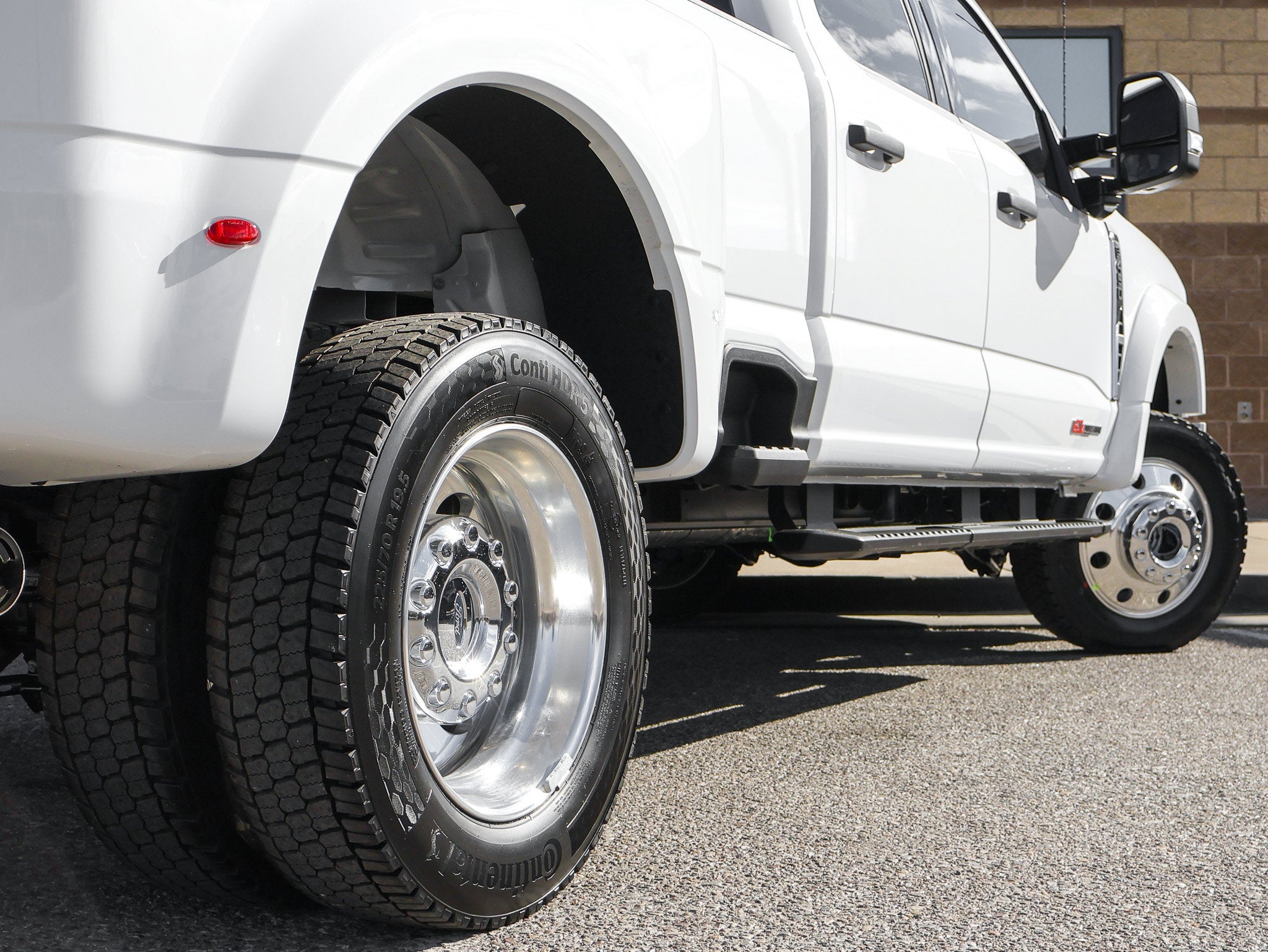 2027 Ford F-450SD XLT DRW