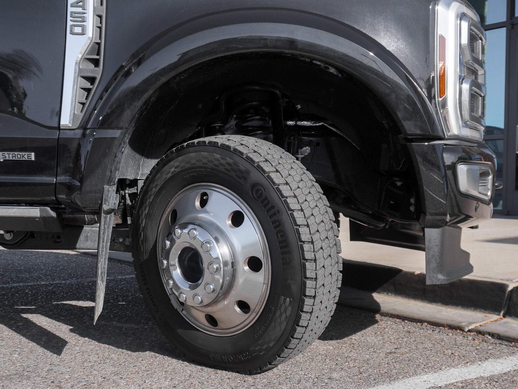 2026 Ford F-450SD Platinum DRW