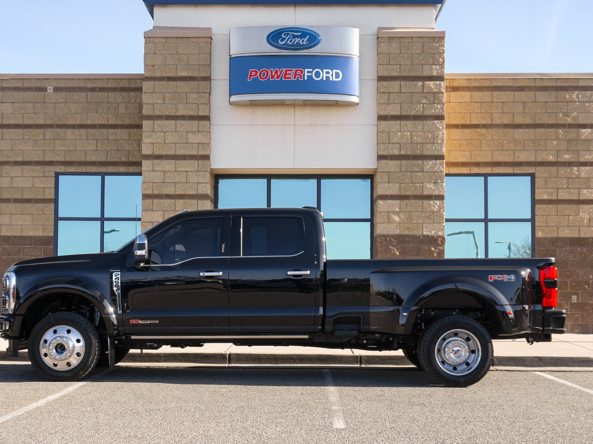 2026 Ford F-450SD Platinum DRW