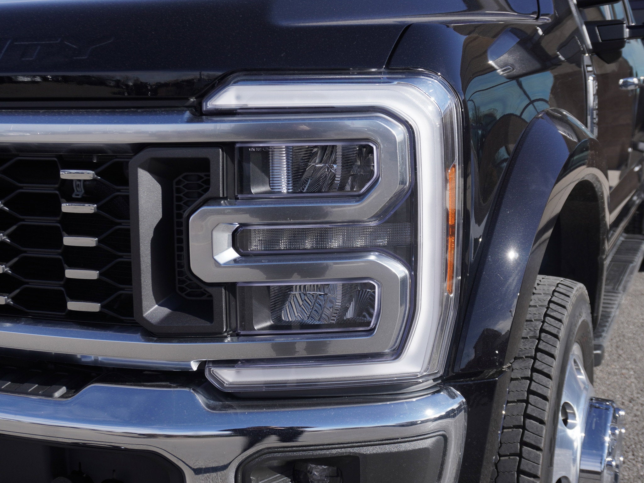 2026 Ford F-450SD Lariat DRW