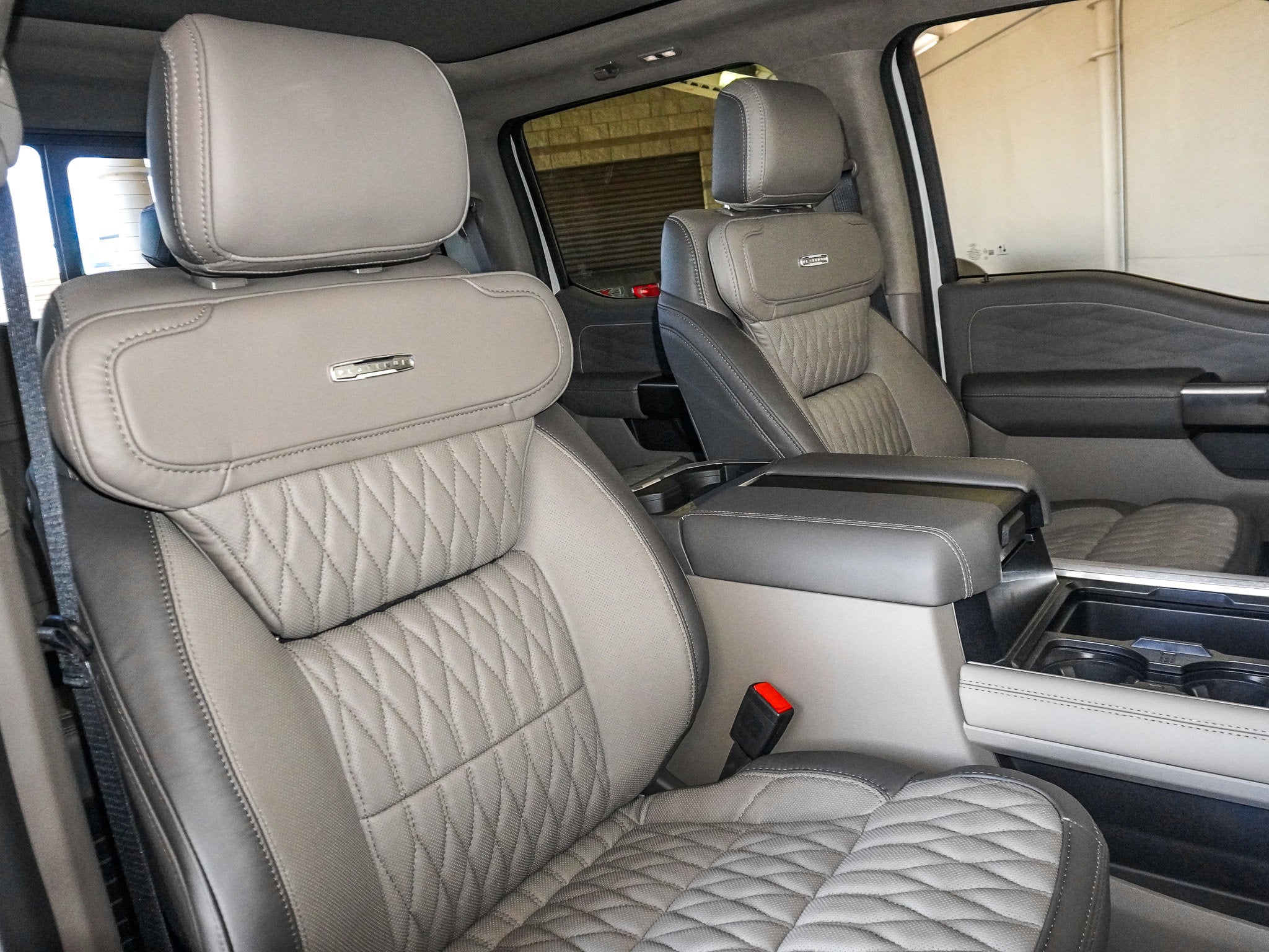 2026 Ford F-450SD Platinum DRW