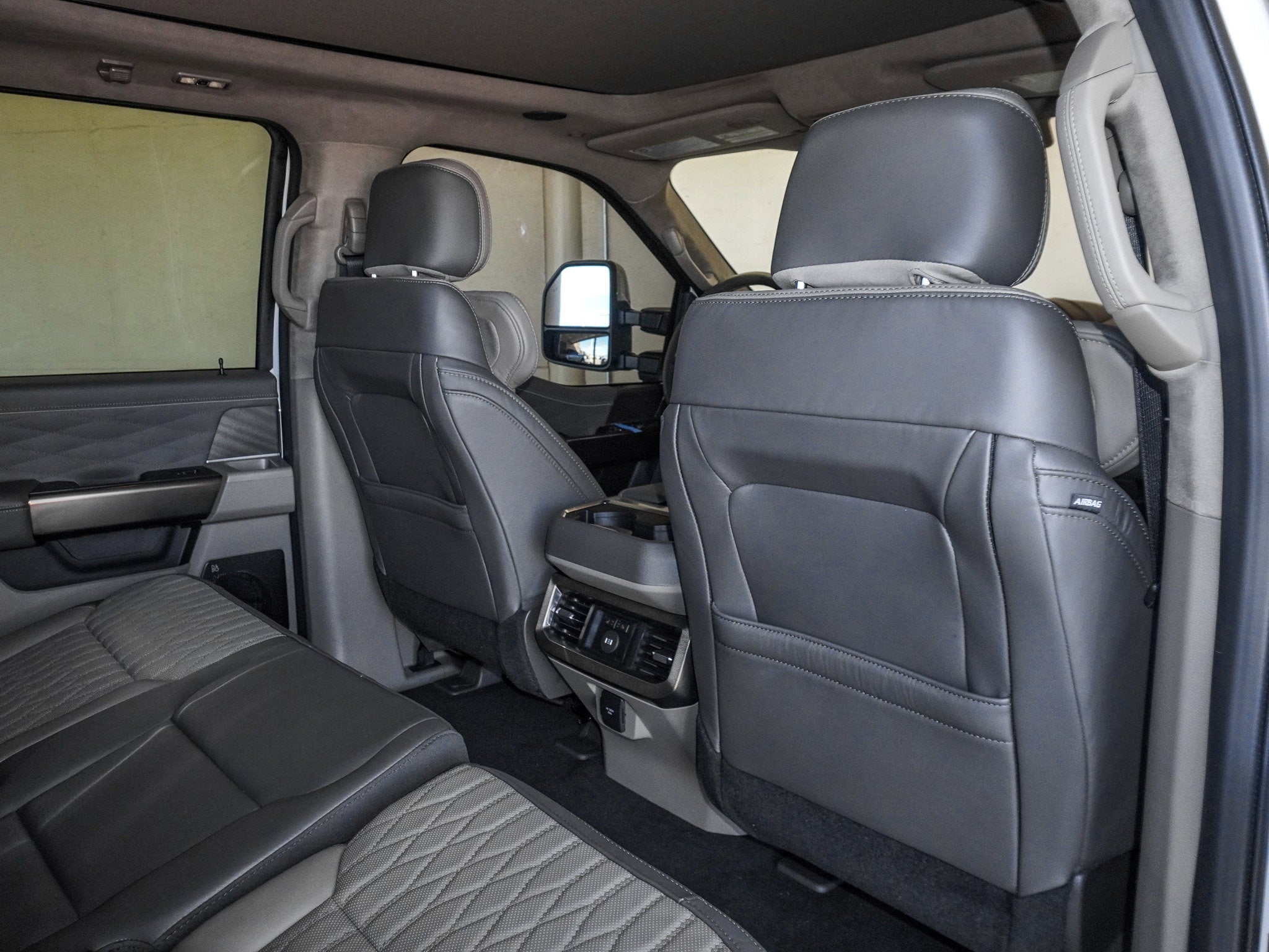 2026 Ford F-450SD Platinum DRW