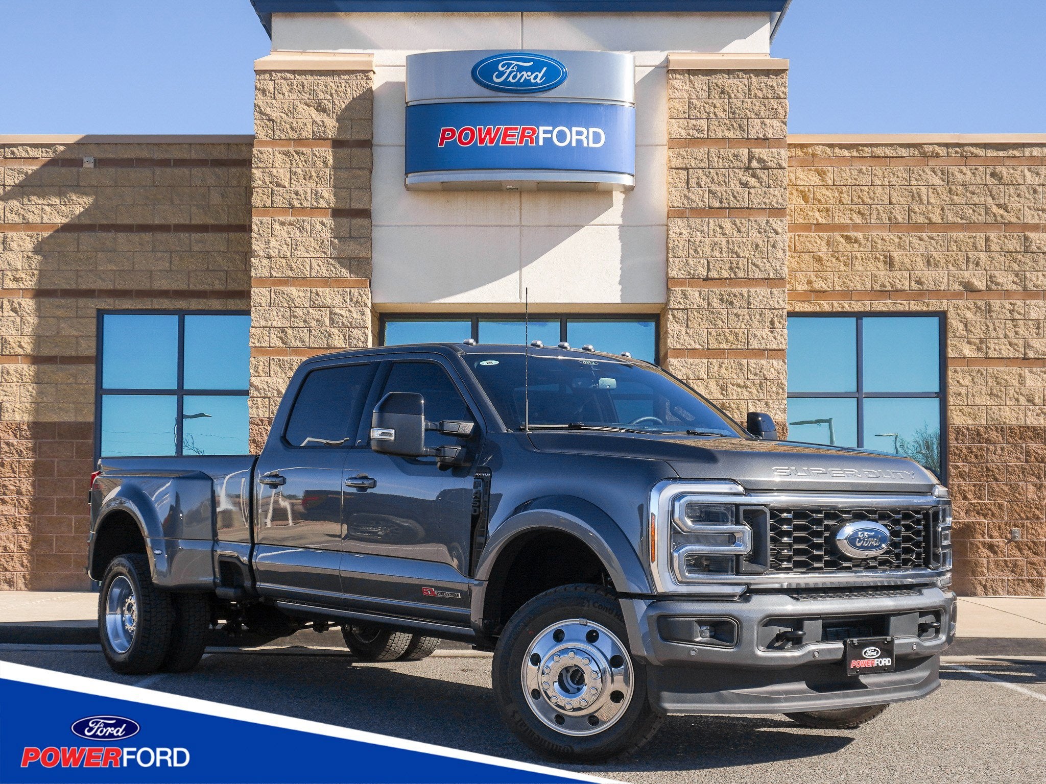 2026 Ford F-450SD Platinum DRW