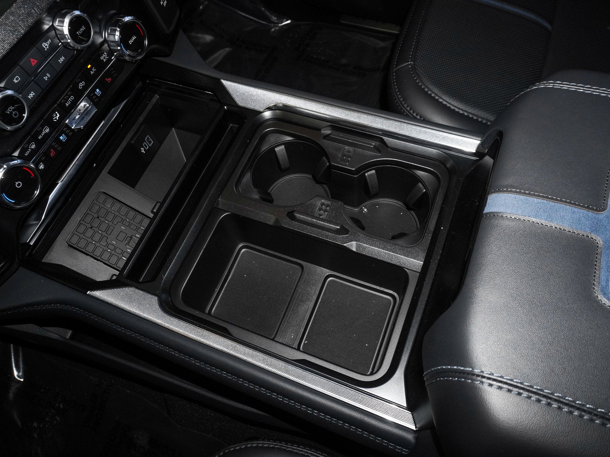 2026 Ford F-450SD Platinum DRW