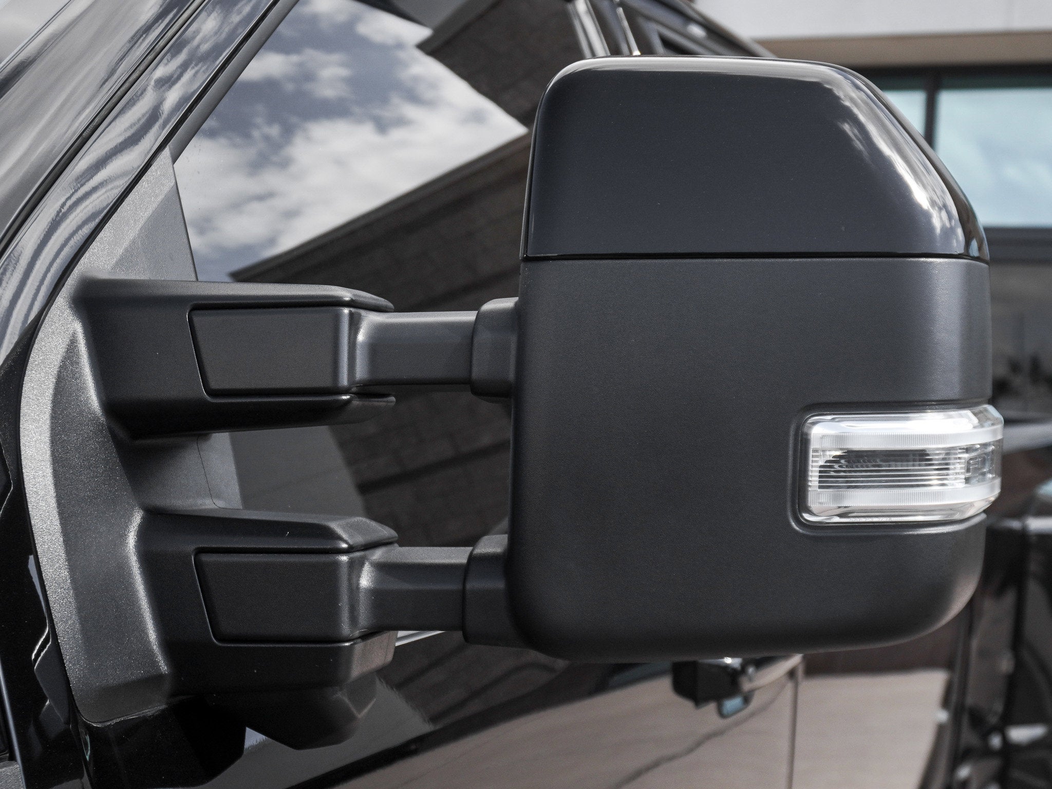 2025 Ford F-450SD Platinum DRW