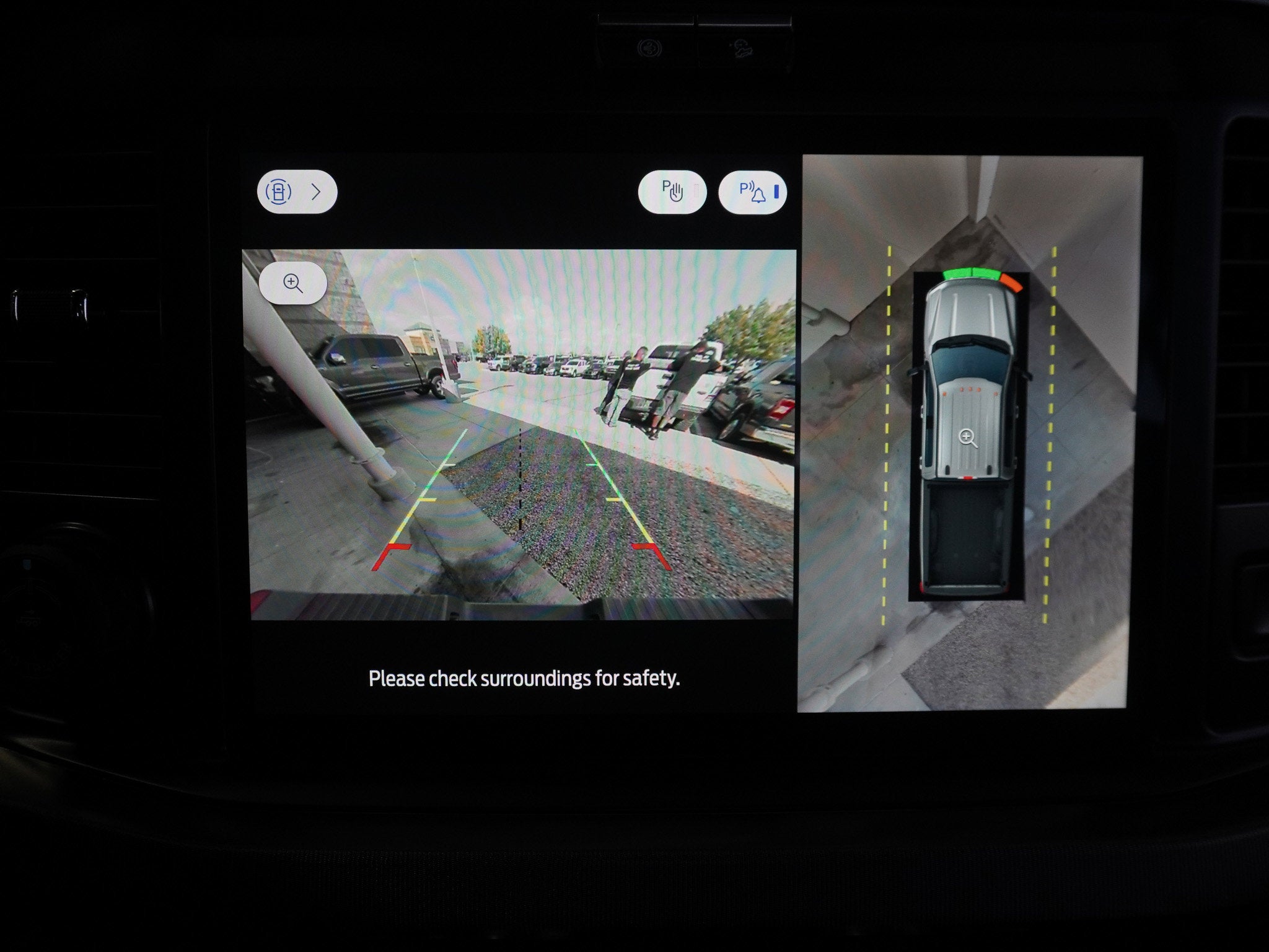 2025 Ford F-450SD Platinum DRW