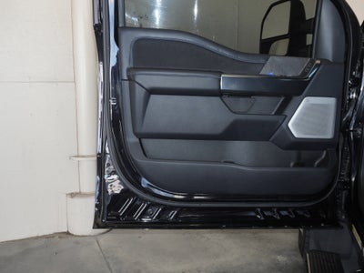 2025 Ford F-450SD Platinum DRW