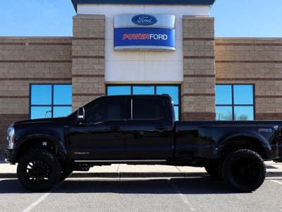 2025 Ford F-450SD Platinum DRW