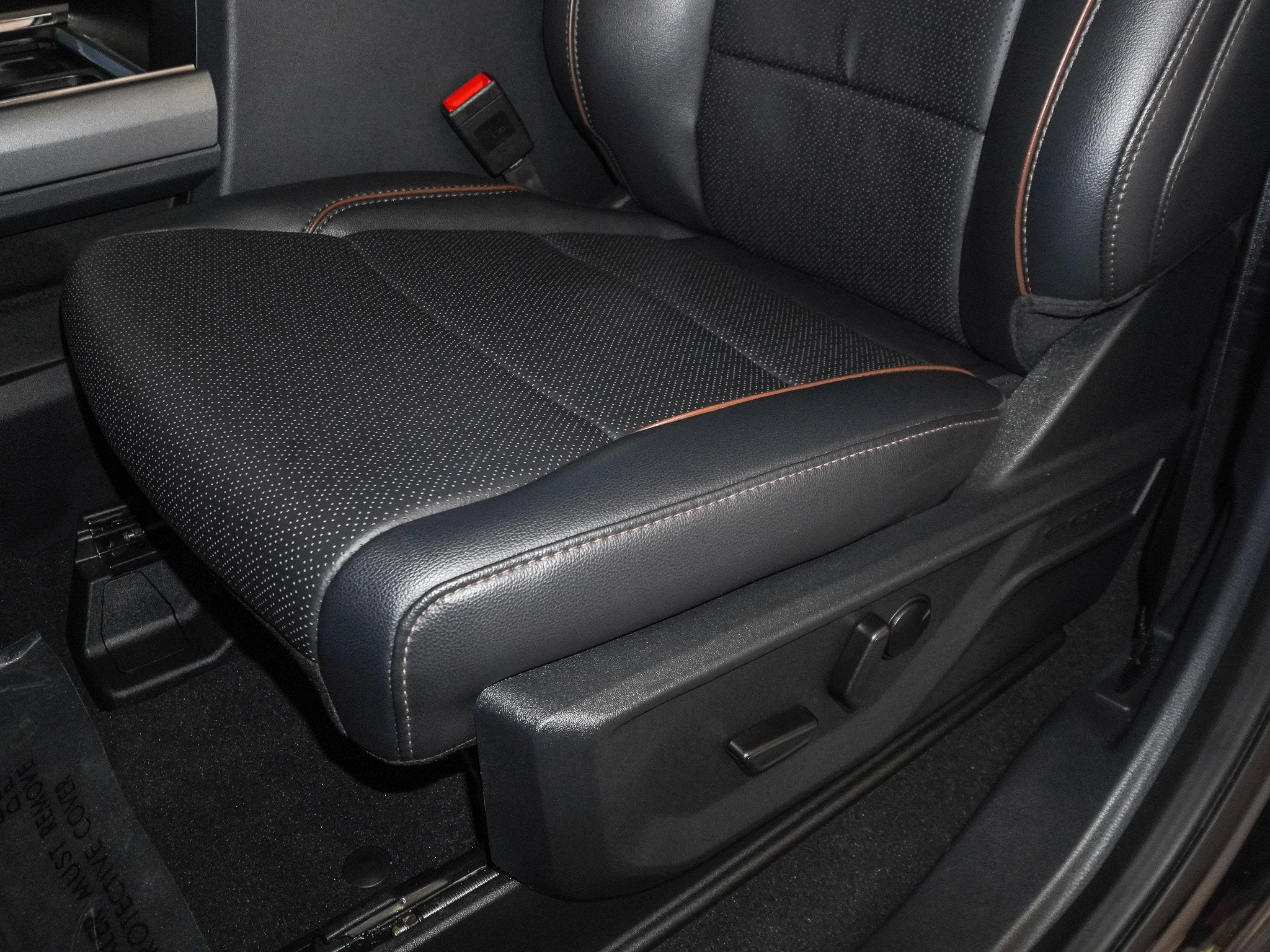 2025 Ford F-450SD Lariat DRW