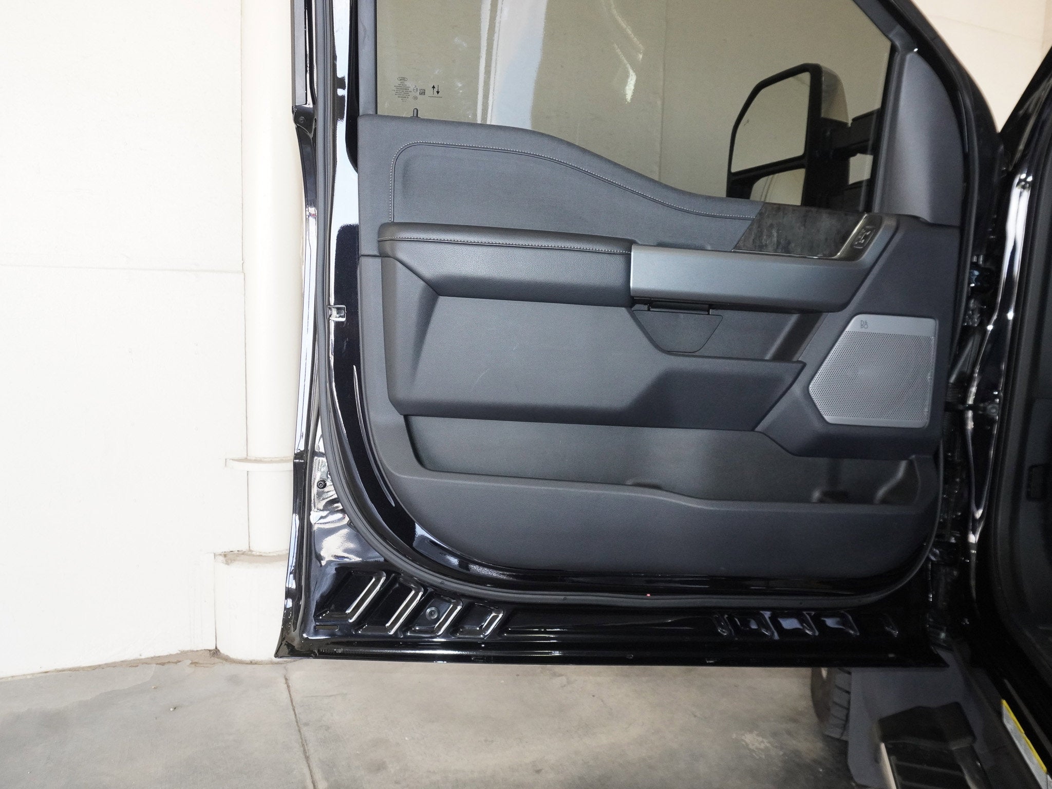 2025 Ford F-450SD Lariat DRW