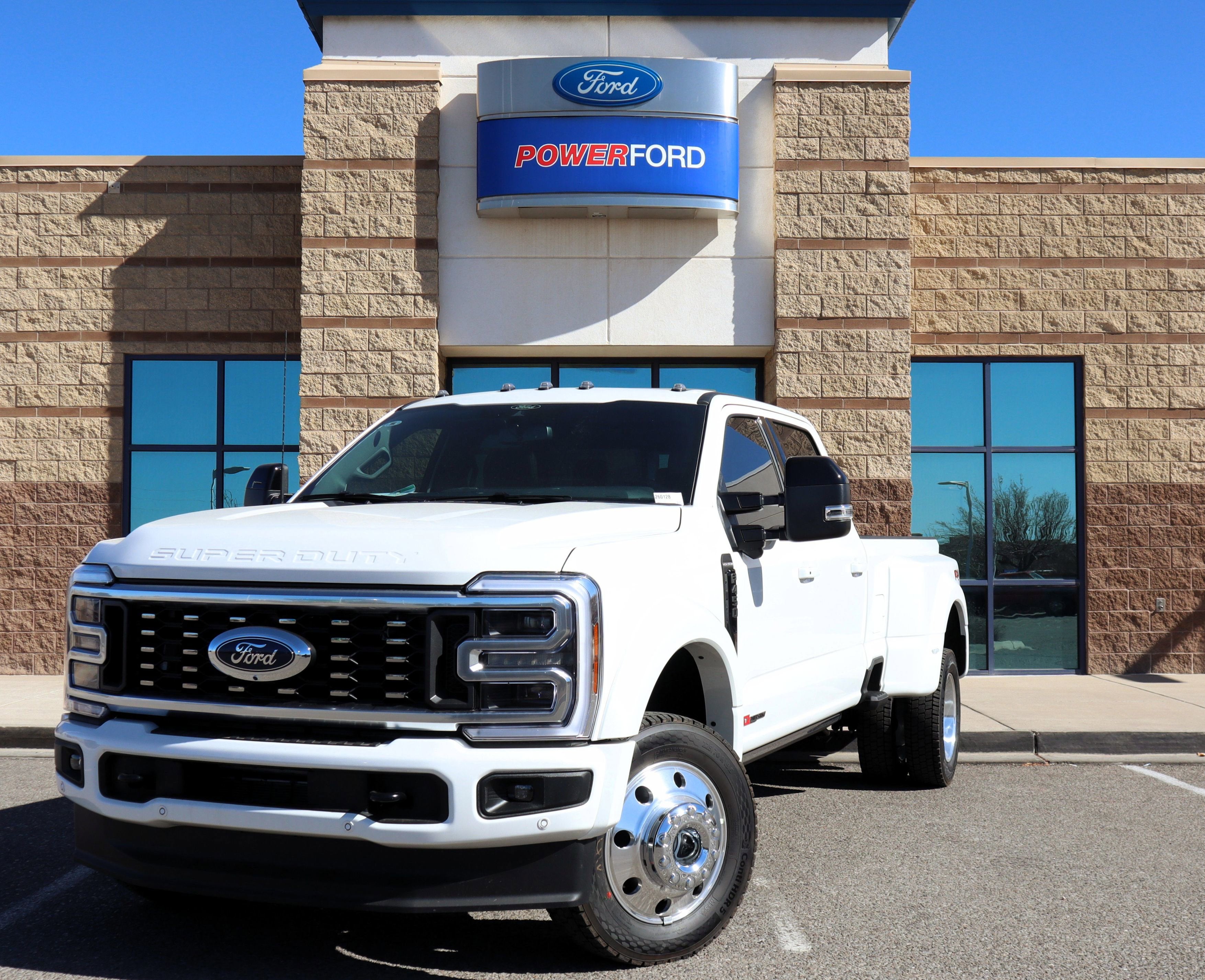2026 Ford F-450SD Platinum DRW